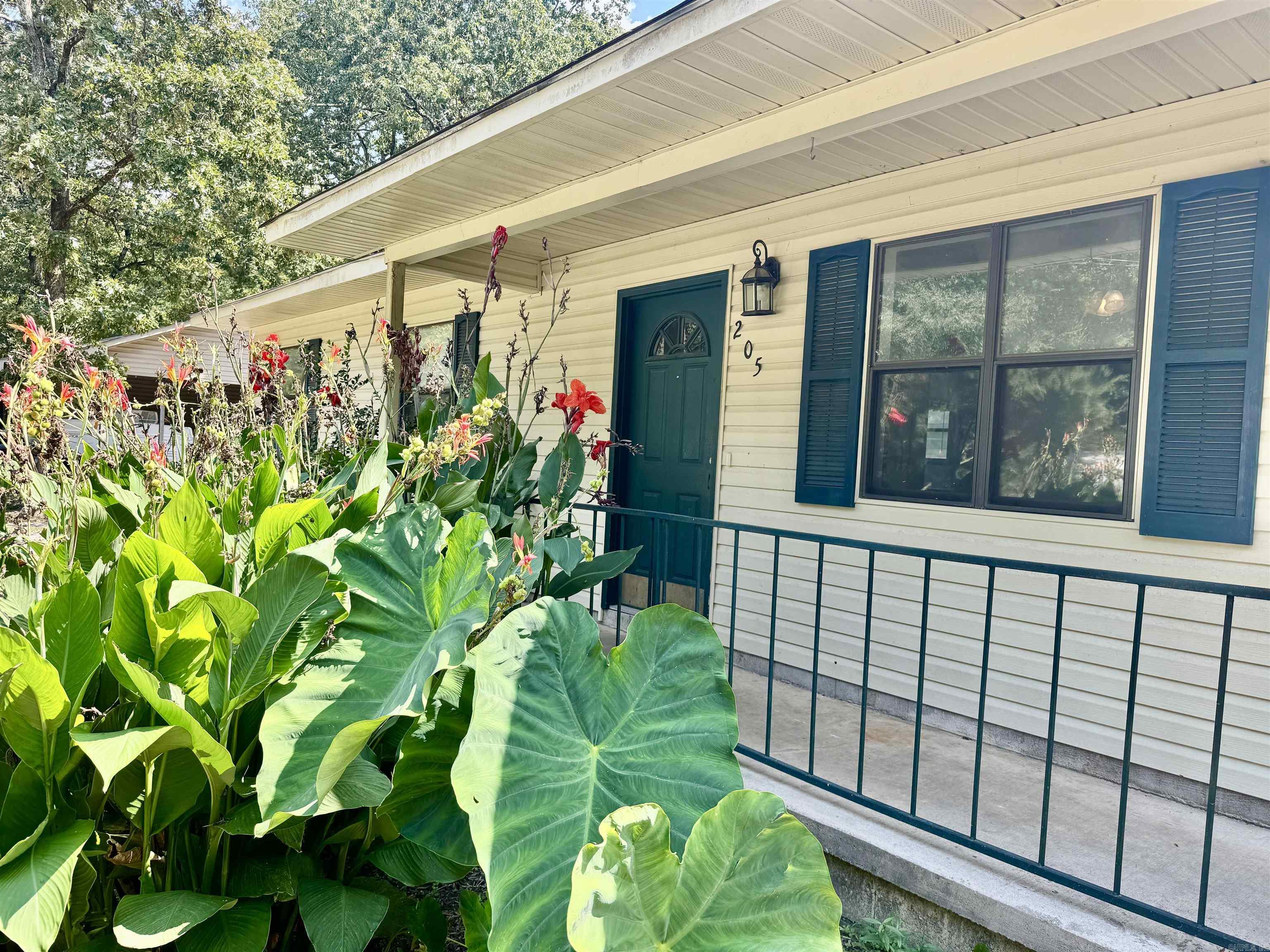 A lot of punch for a low price in this Lake Hamilton, SD home. With amenities like a fenced backyard, a hot tub, and a 22x25 shop, you can't go wrong. You will also receive a brand-new roof! The seller is waiting for you to submit your offer and select the roof color.