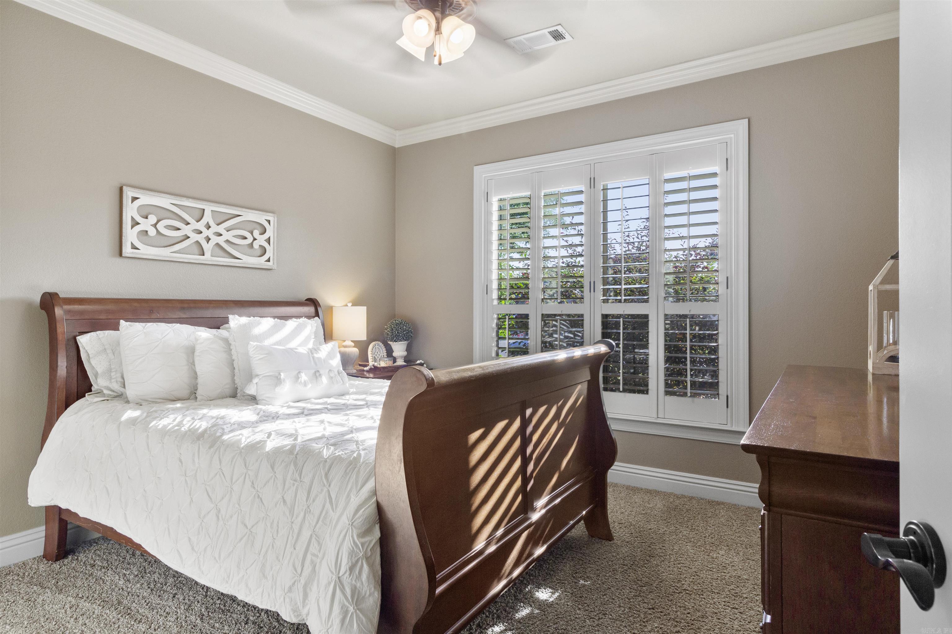 COUNTRY CLUB OF ARK THE - Residential