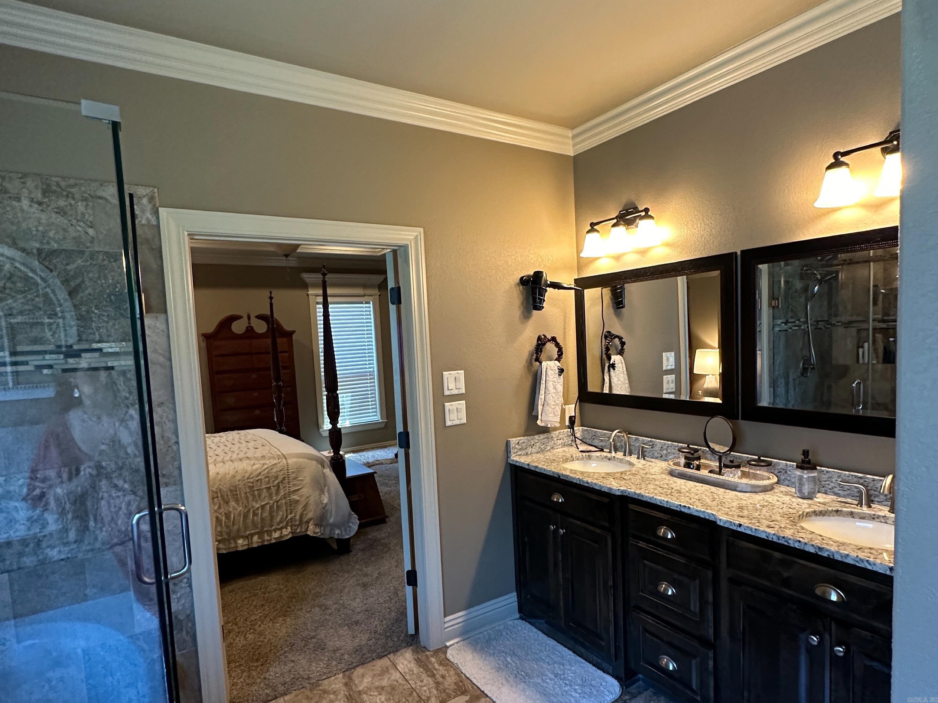 COUNTRY CLUB OF ARK THE - Residential