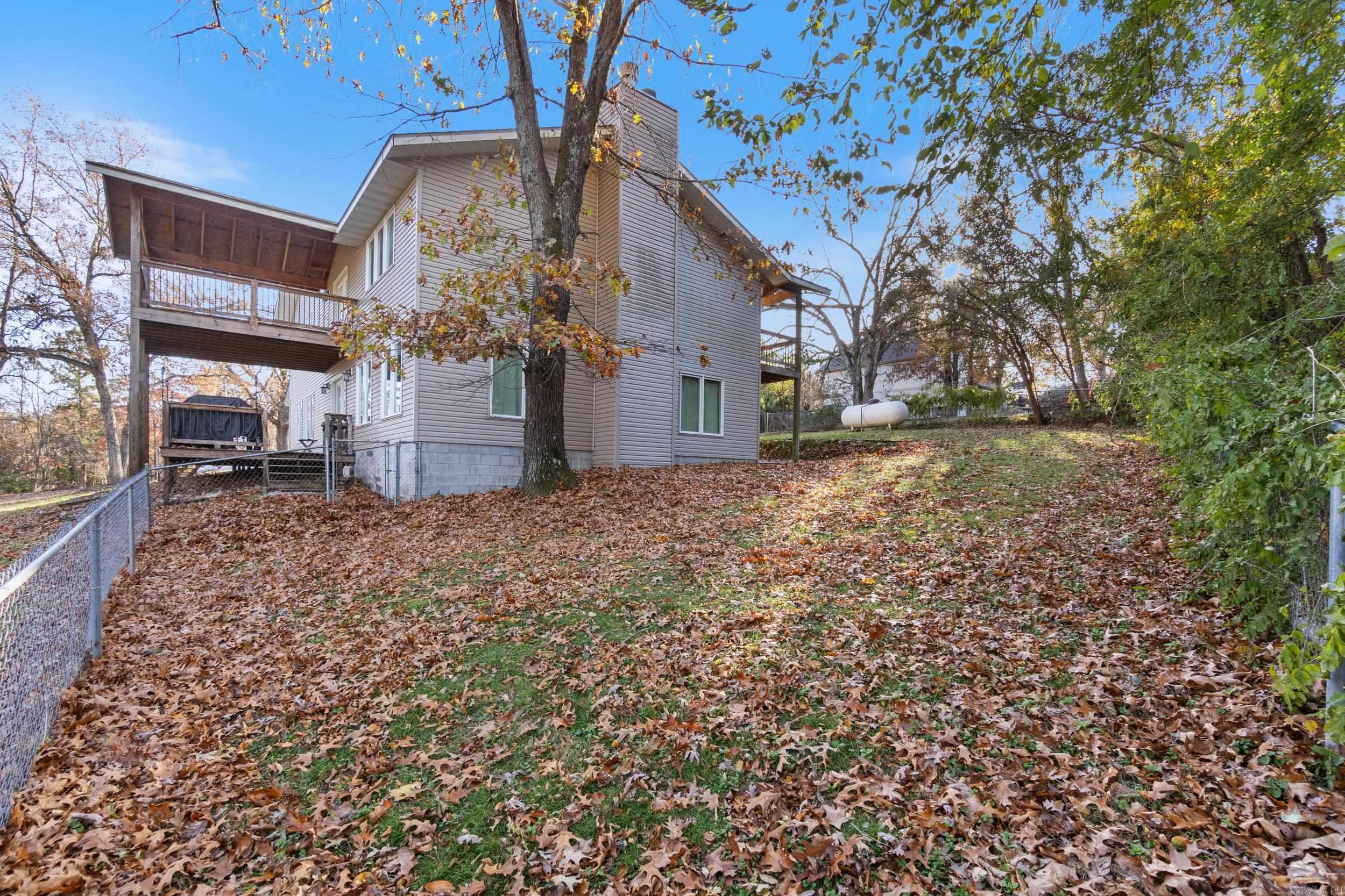 CENTER RIDGE - Residential