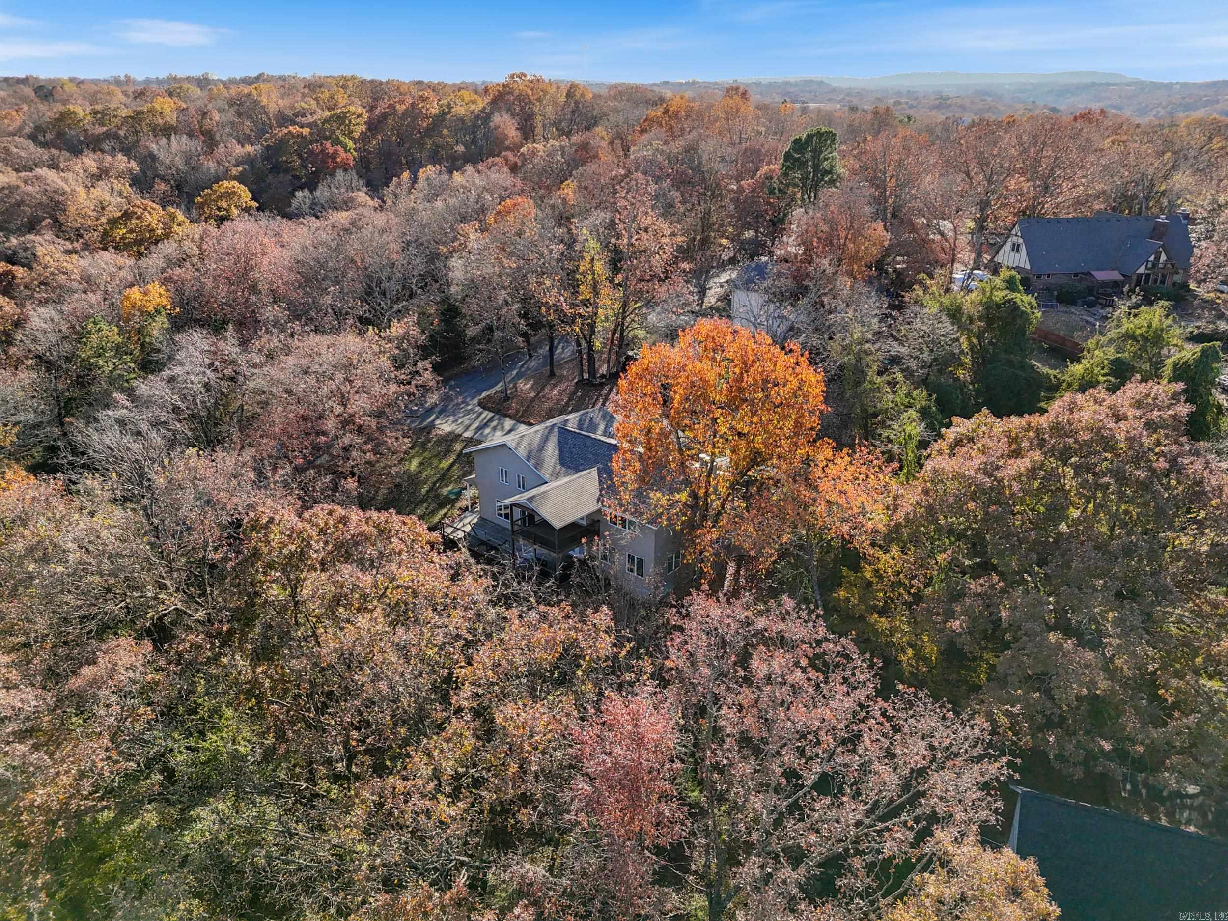 CENTER RIDGE - Residential