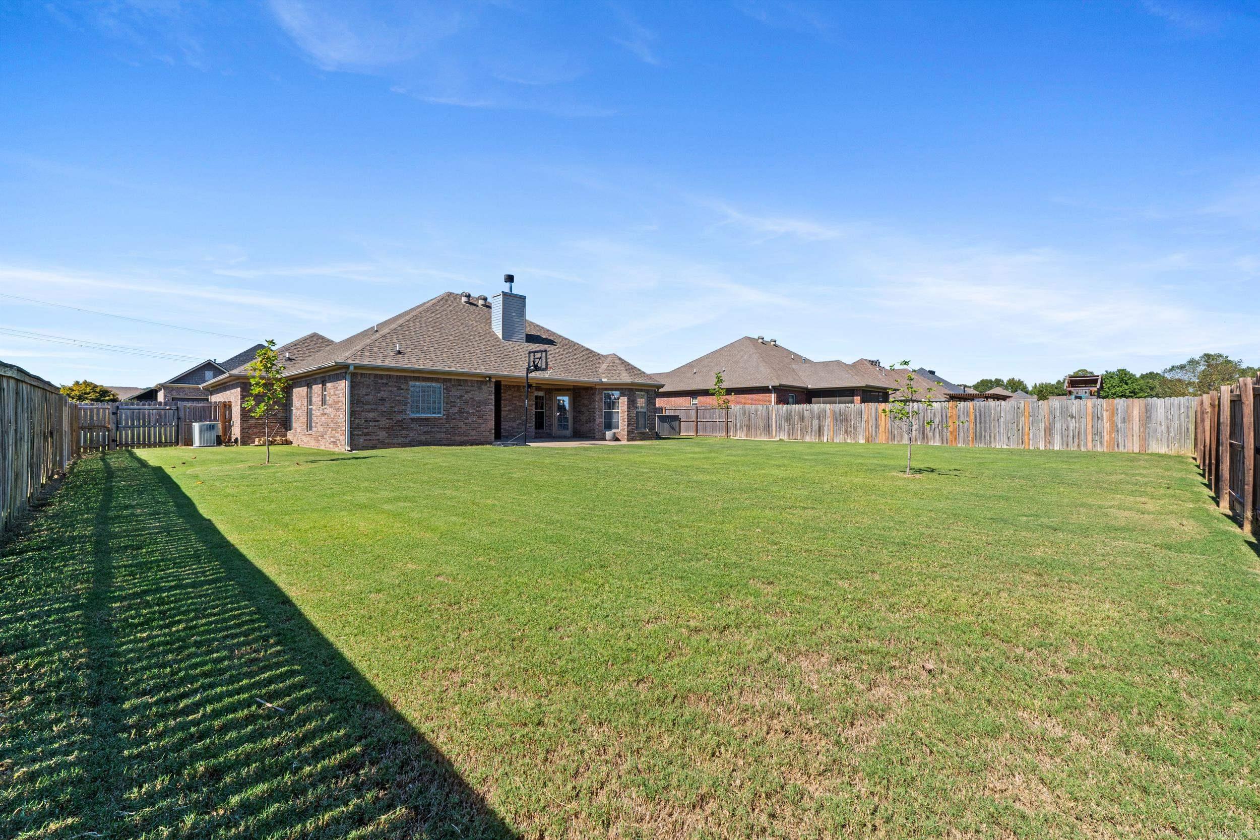 CHAPEL CREEK - Residential