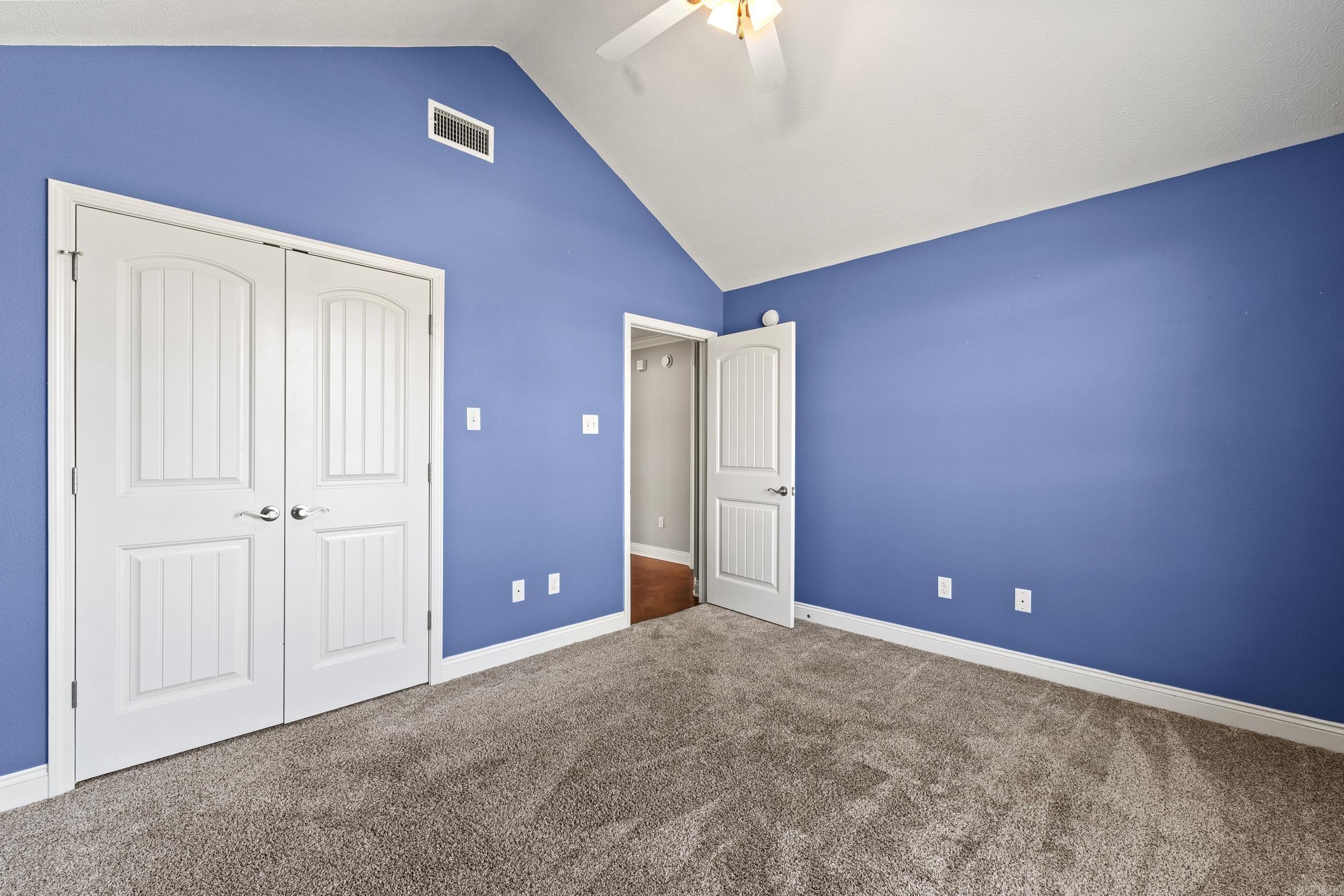 CHAPEL CREEK - Residential