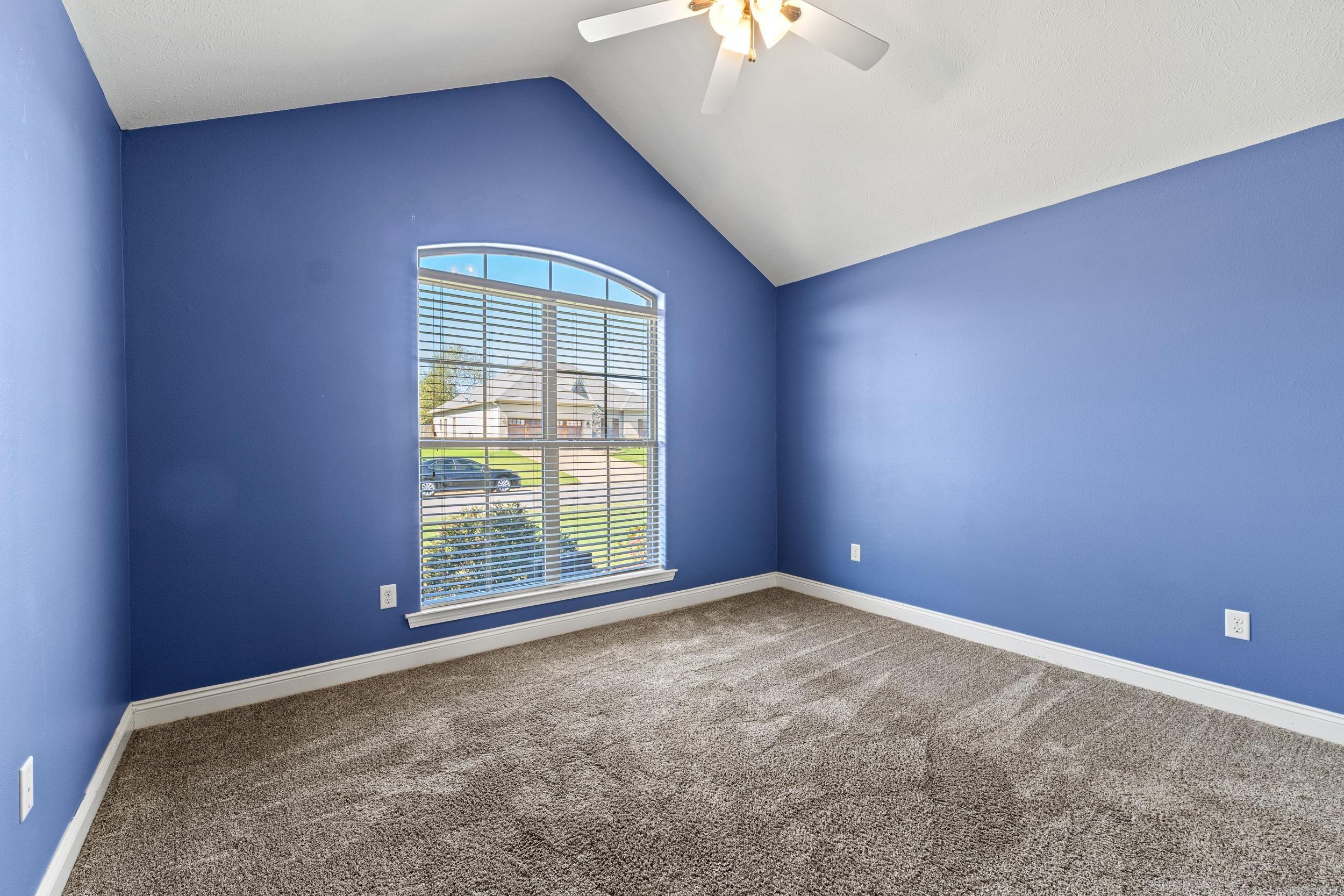 CHAPEL CREEK - Residential