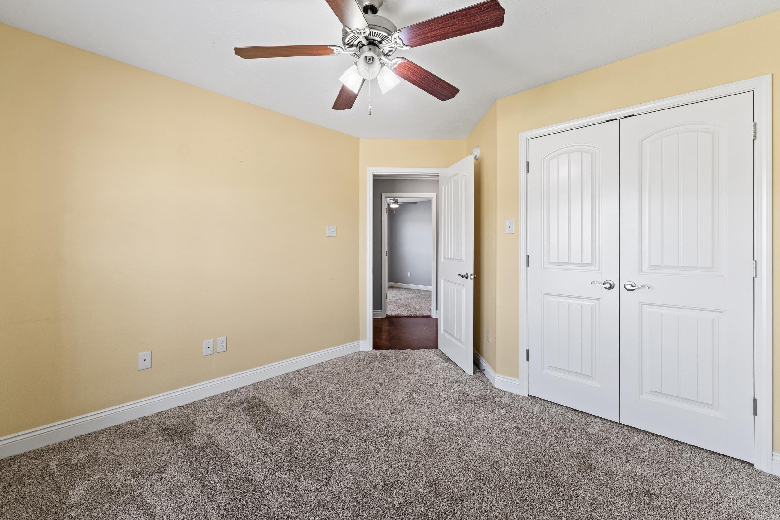 CHAPEL CREEK - Residential