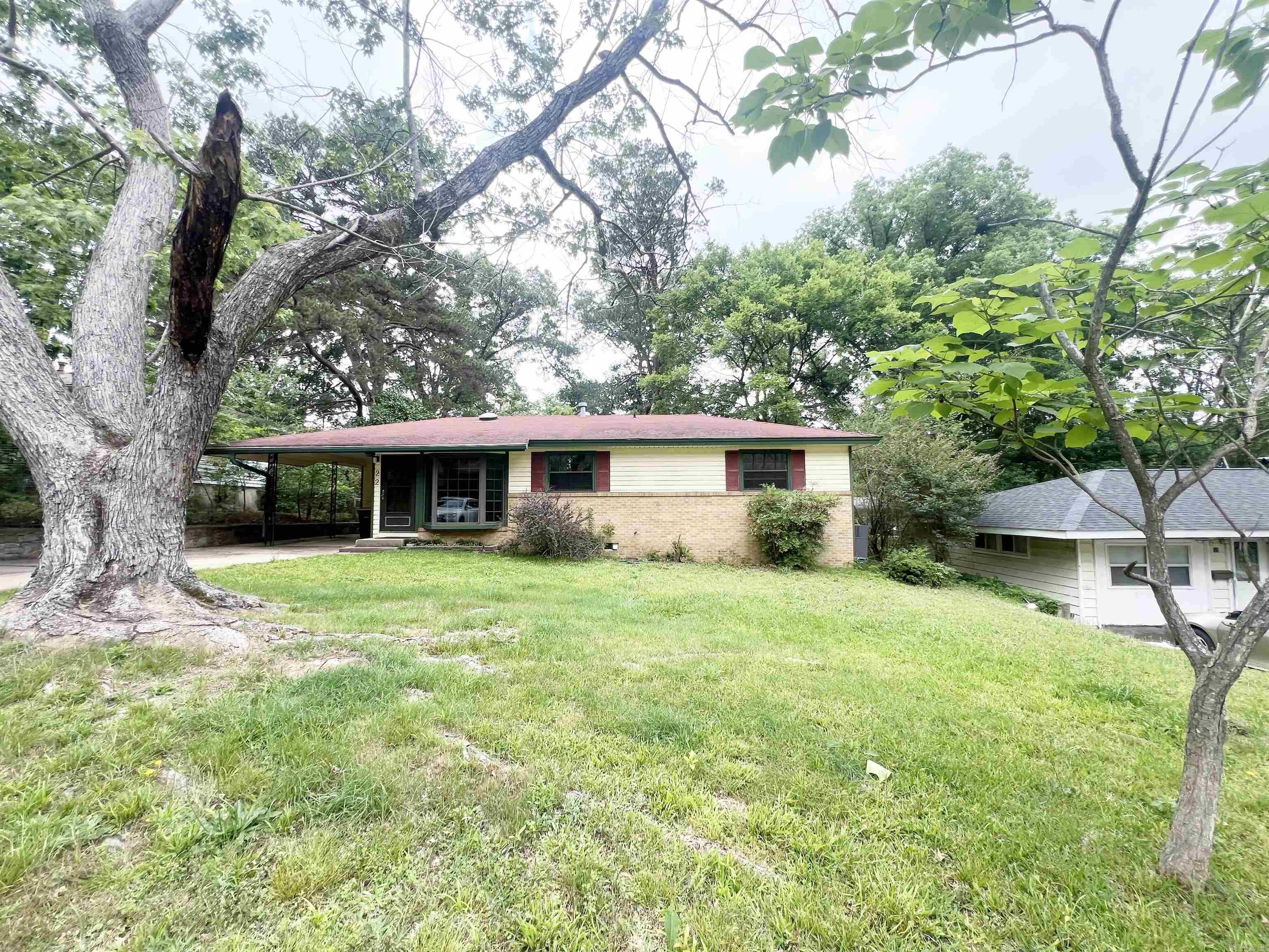MEADOWCLIFF - Residential