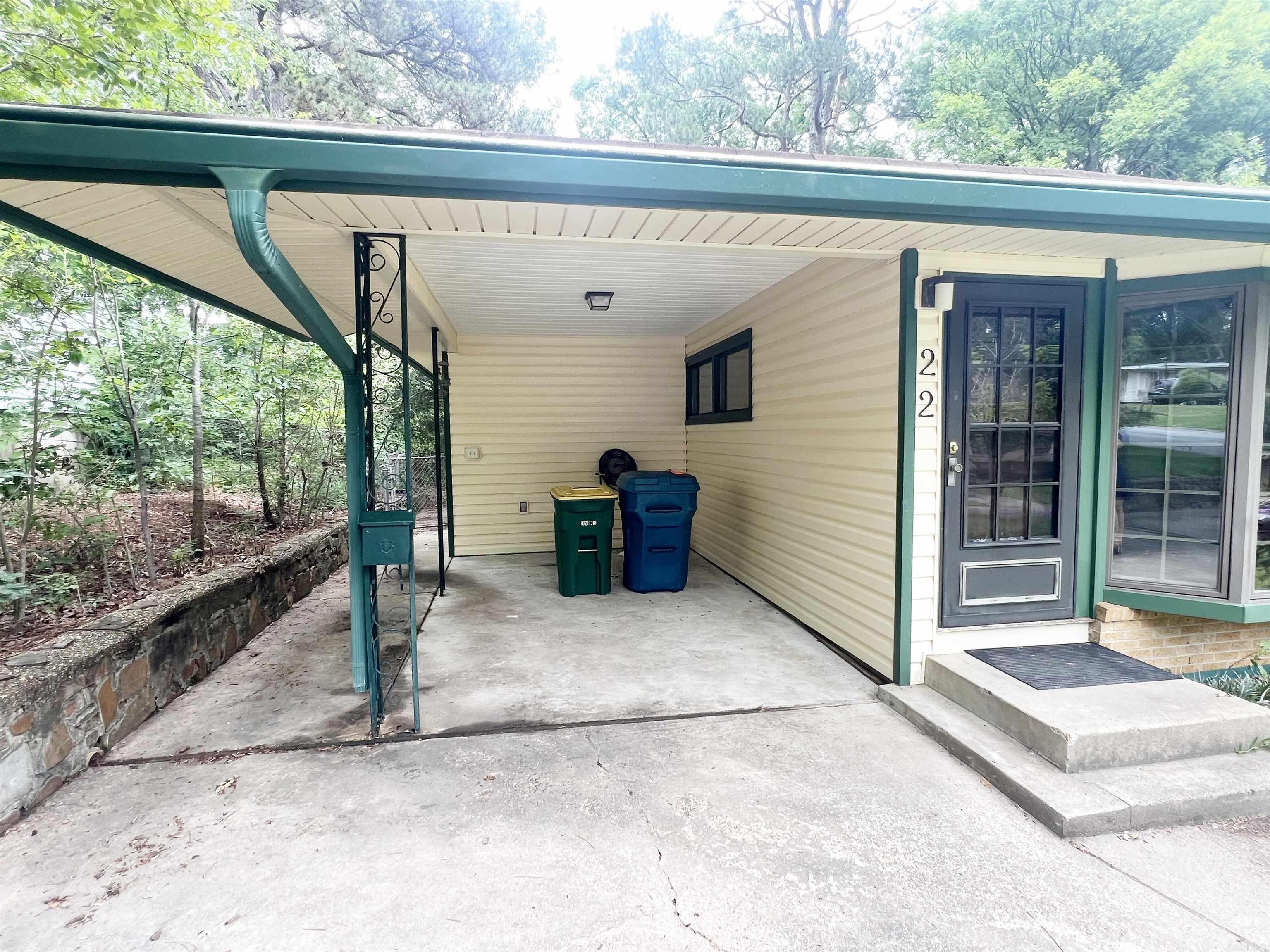 MEADOWCLIFF - Residential