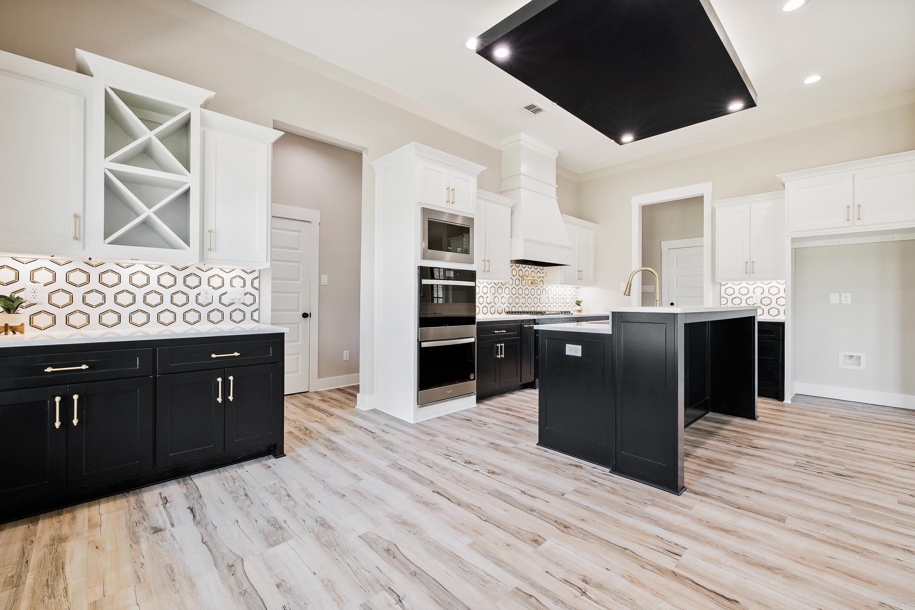 GREYSTONE - Residential