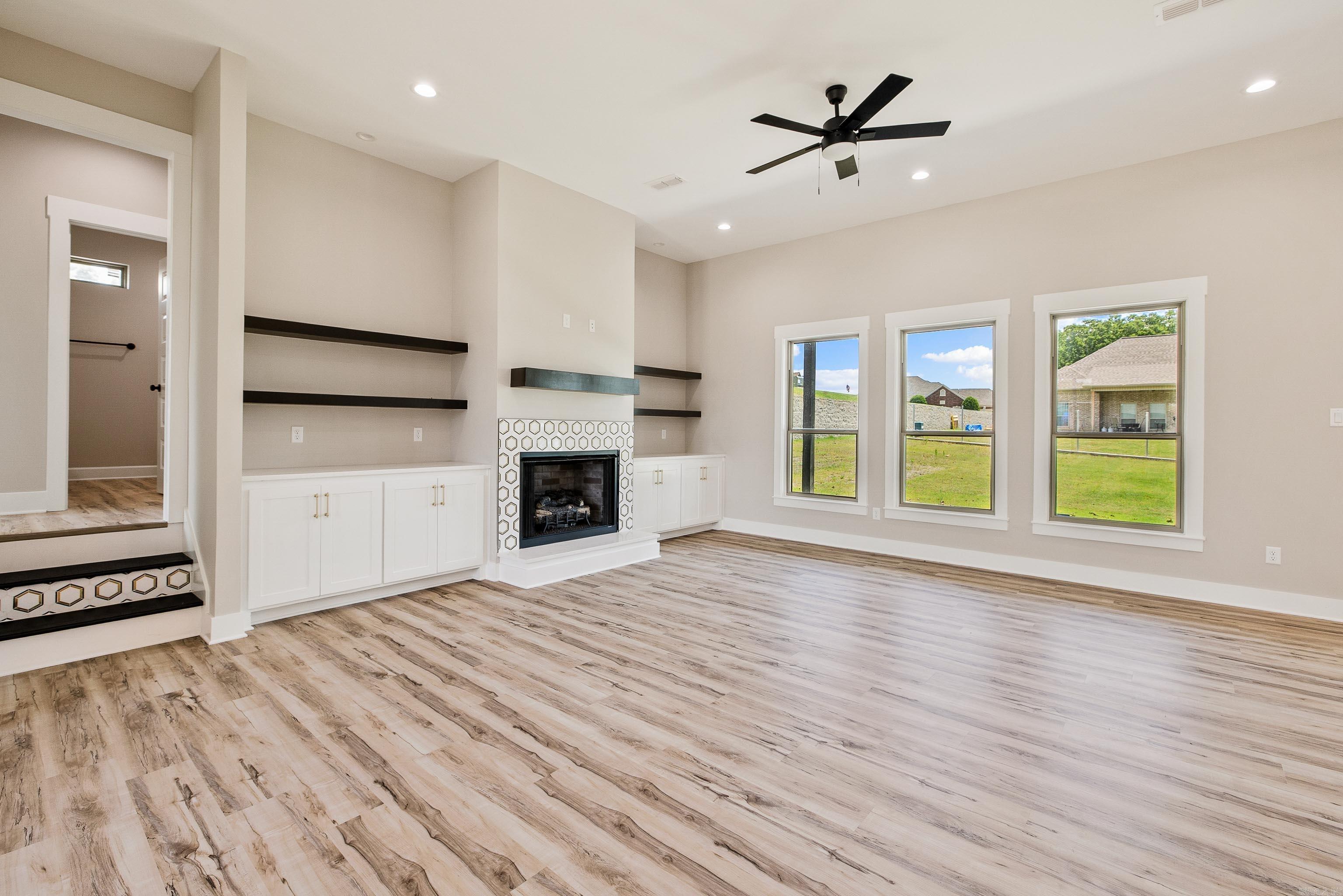 GREYSTONE - Residential