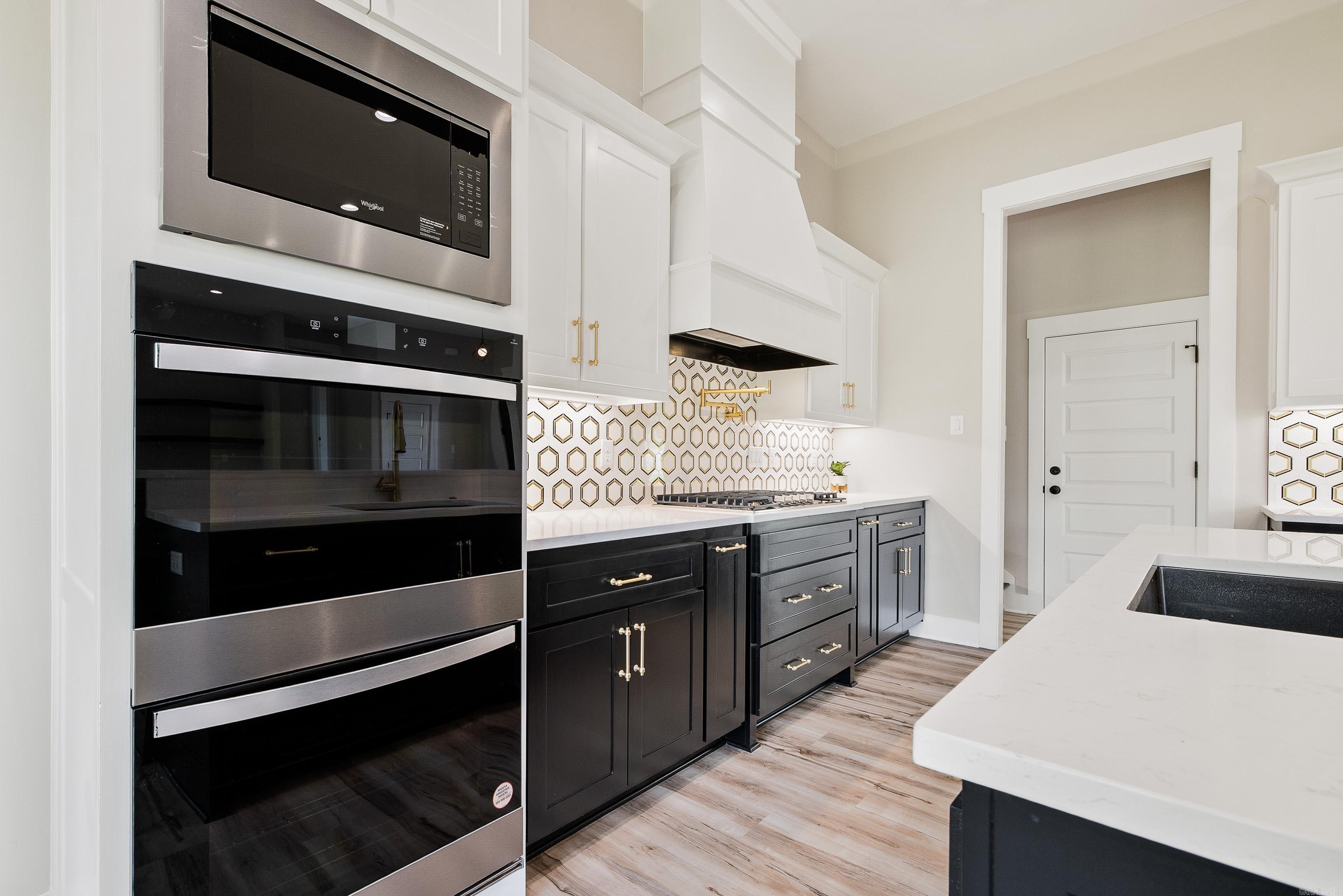 GREYSTONE - Residential