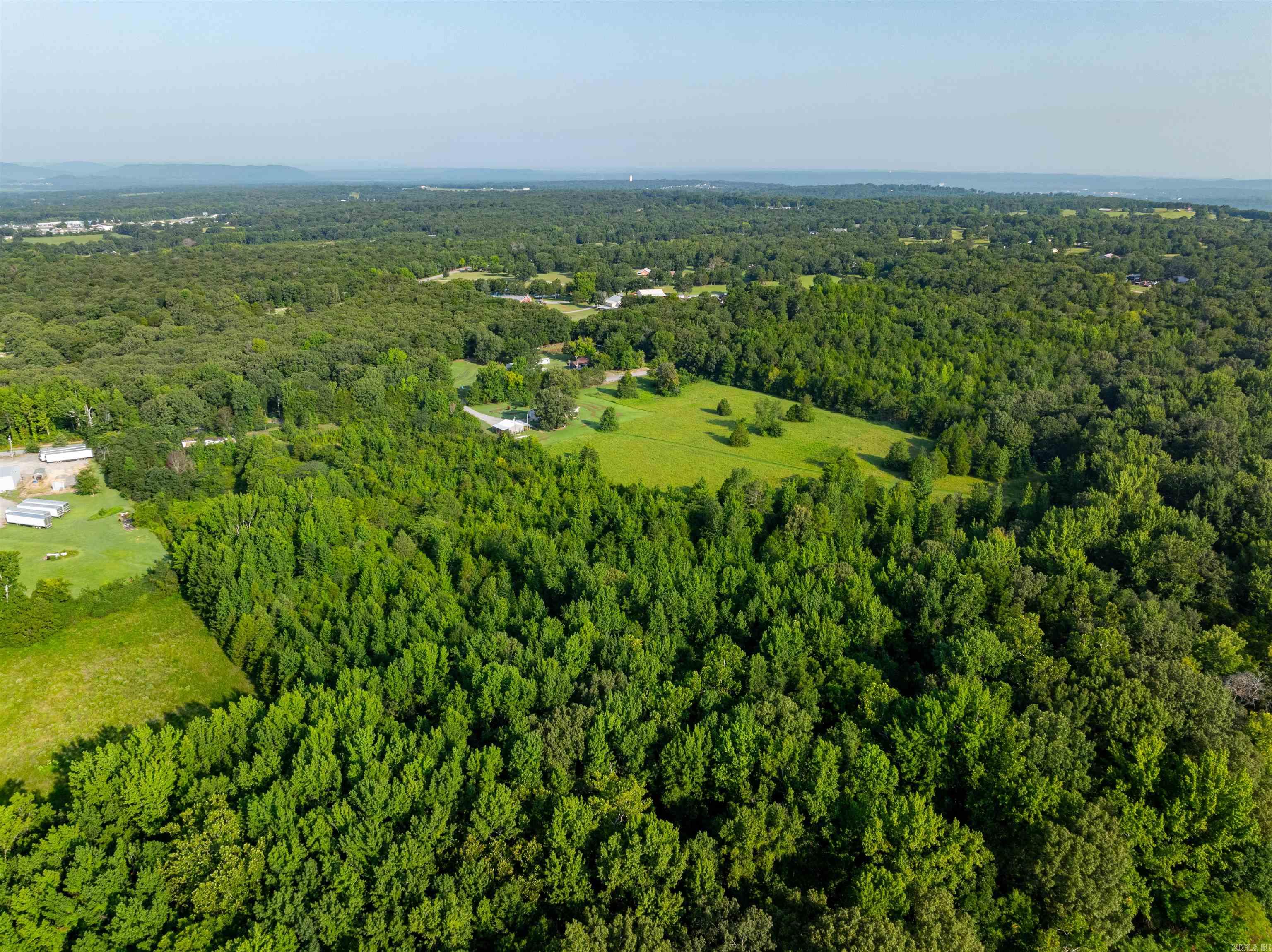 SOUTHSIDE M&B - Land