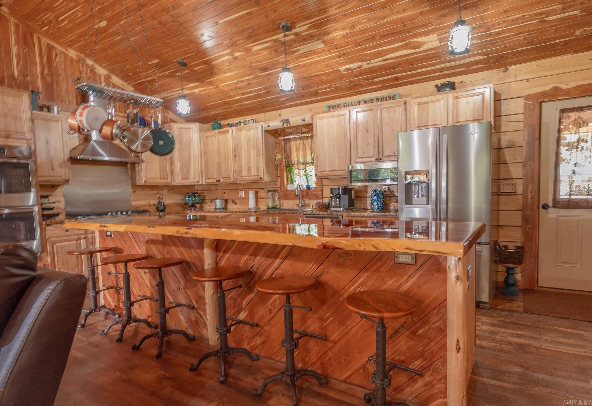 Mena Acreage - Residential