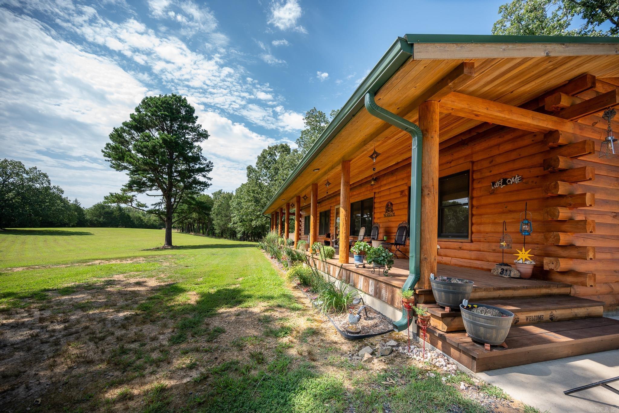 Mena Acreage - Residential