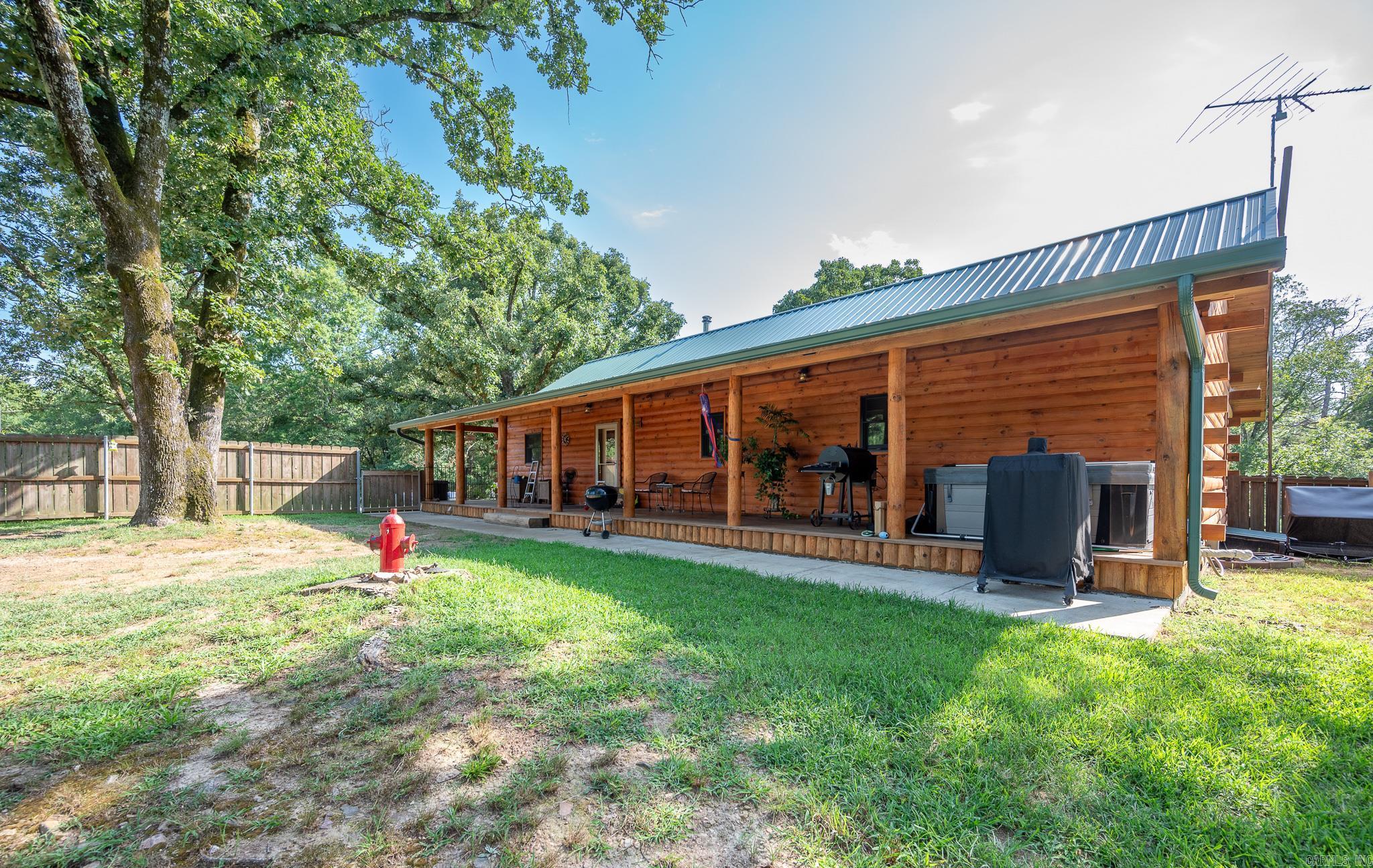 Mena Acreage - Residential