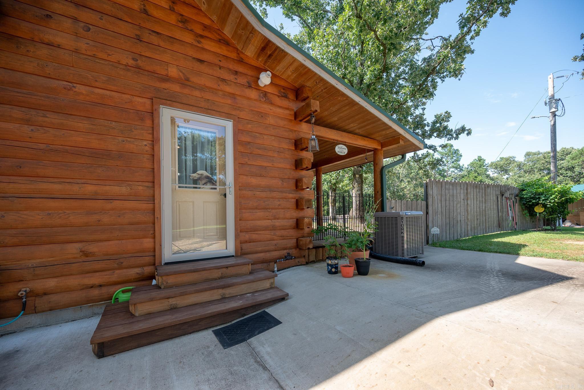 Mena Acreage - Residential