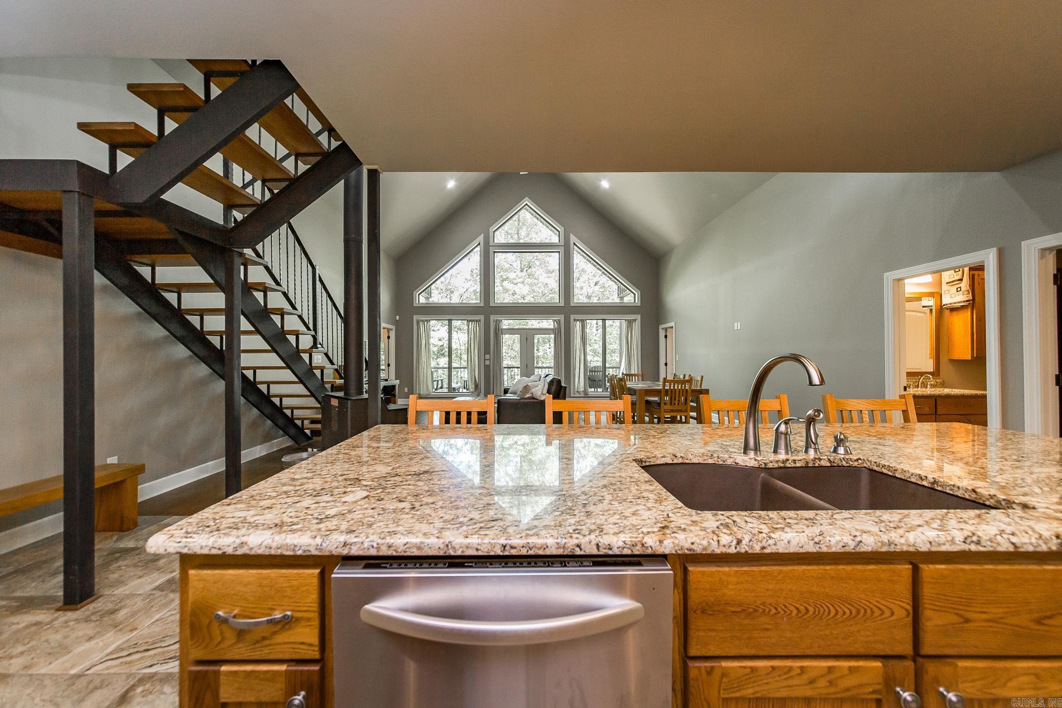 SILVER SHORES - Residential