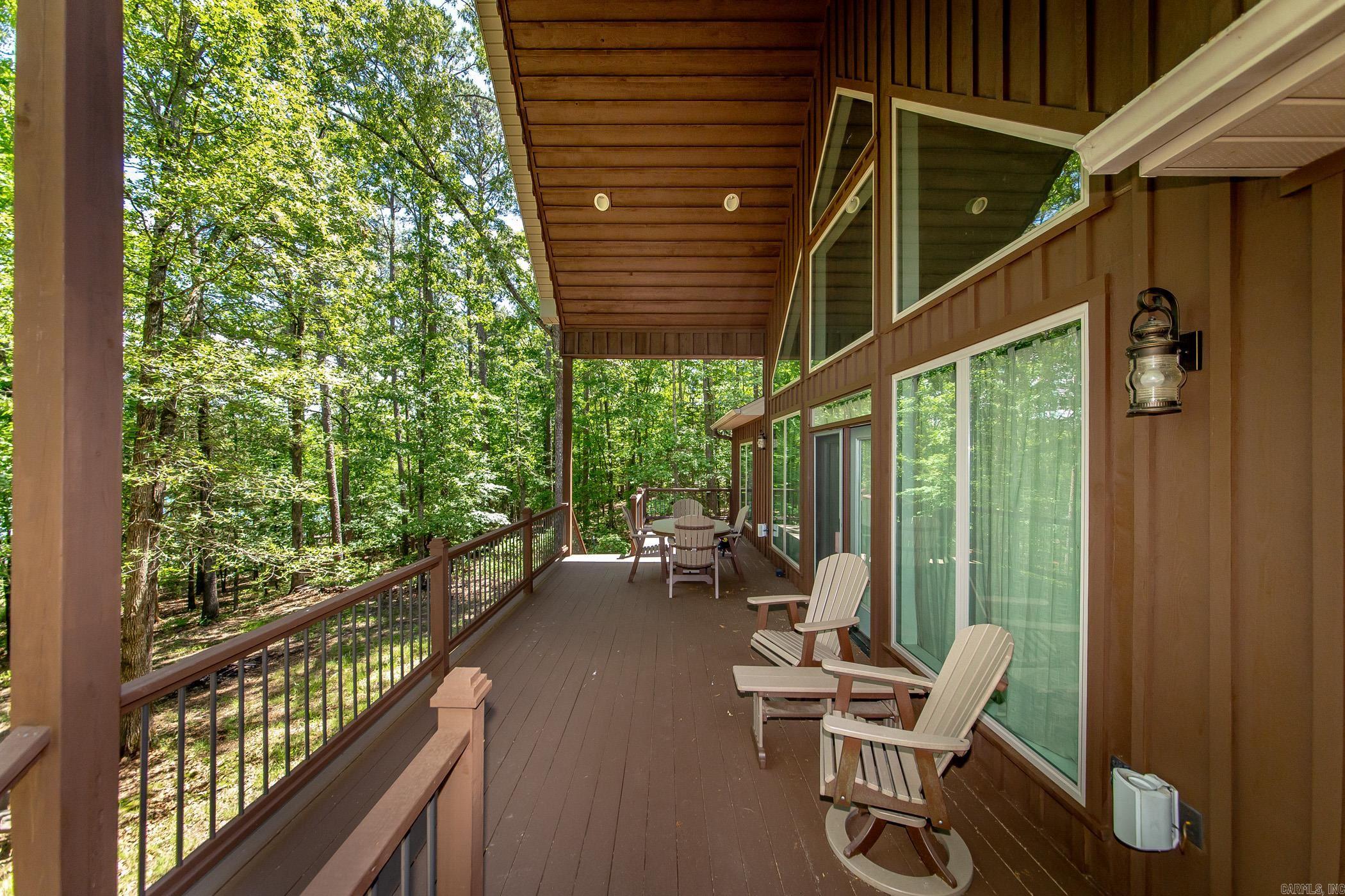 SILVER SHORES - Residential