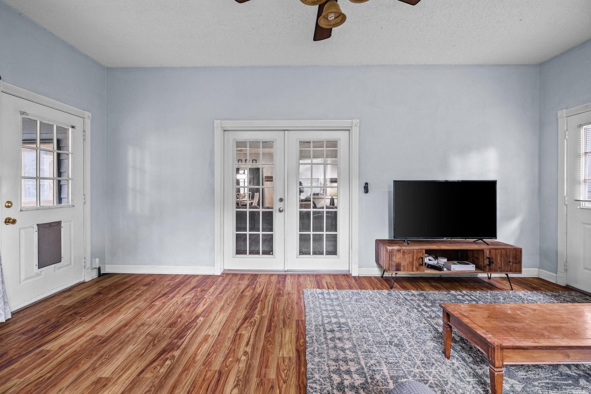 RIVERLAND - Residential