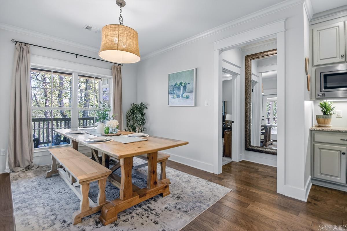 EAGLE RIDGE ESTATES - Residential