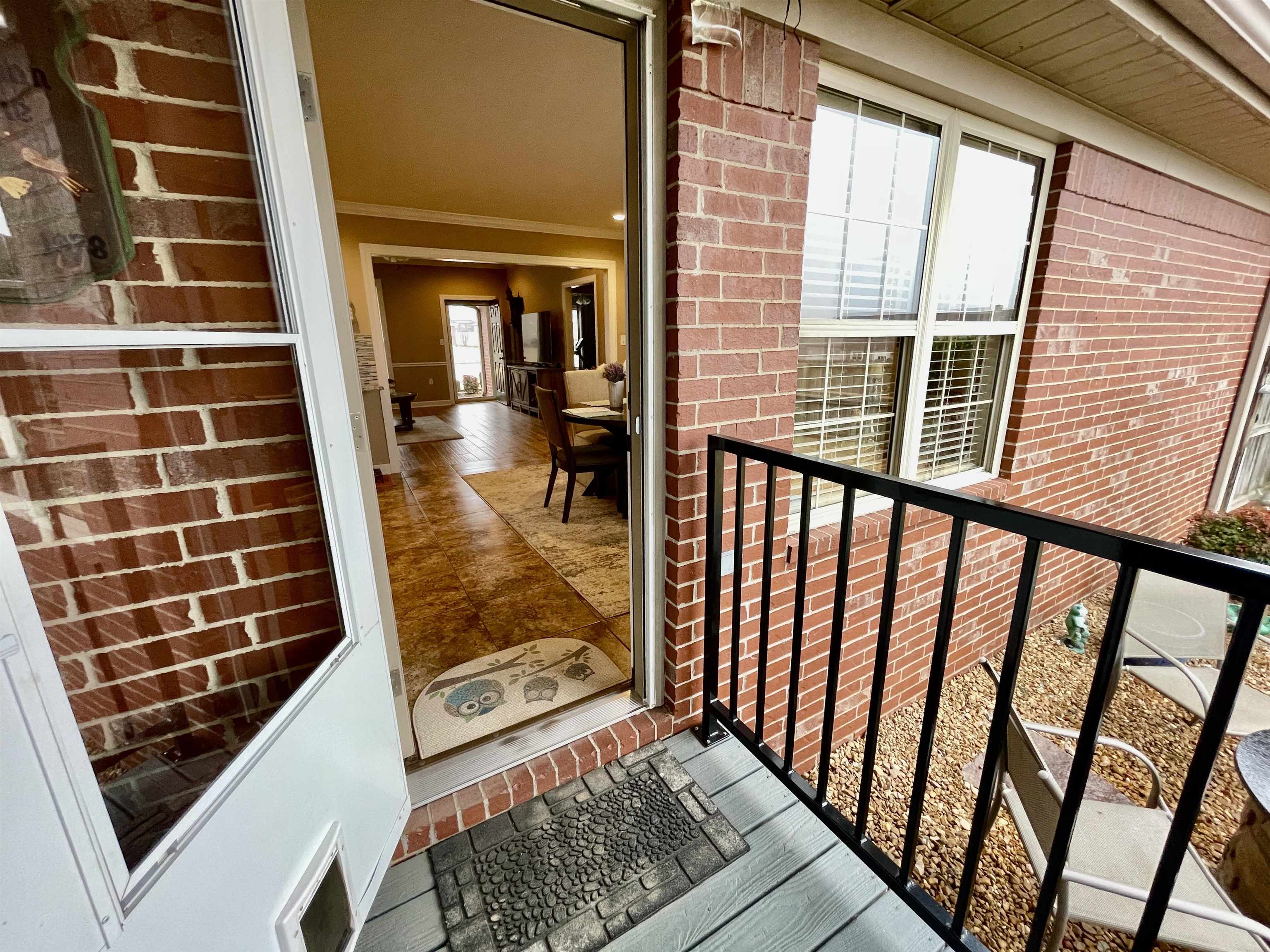 RIVER OAKS - Residential