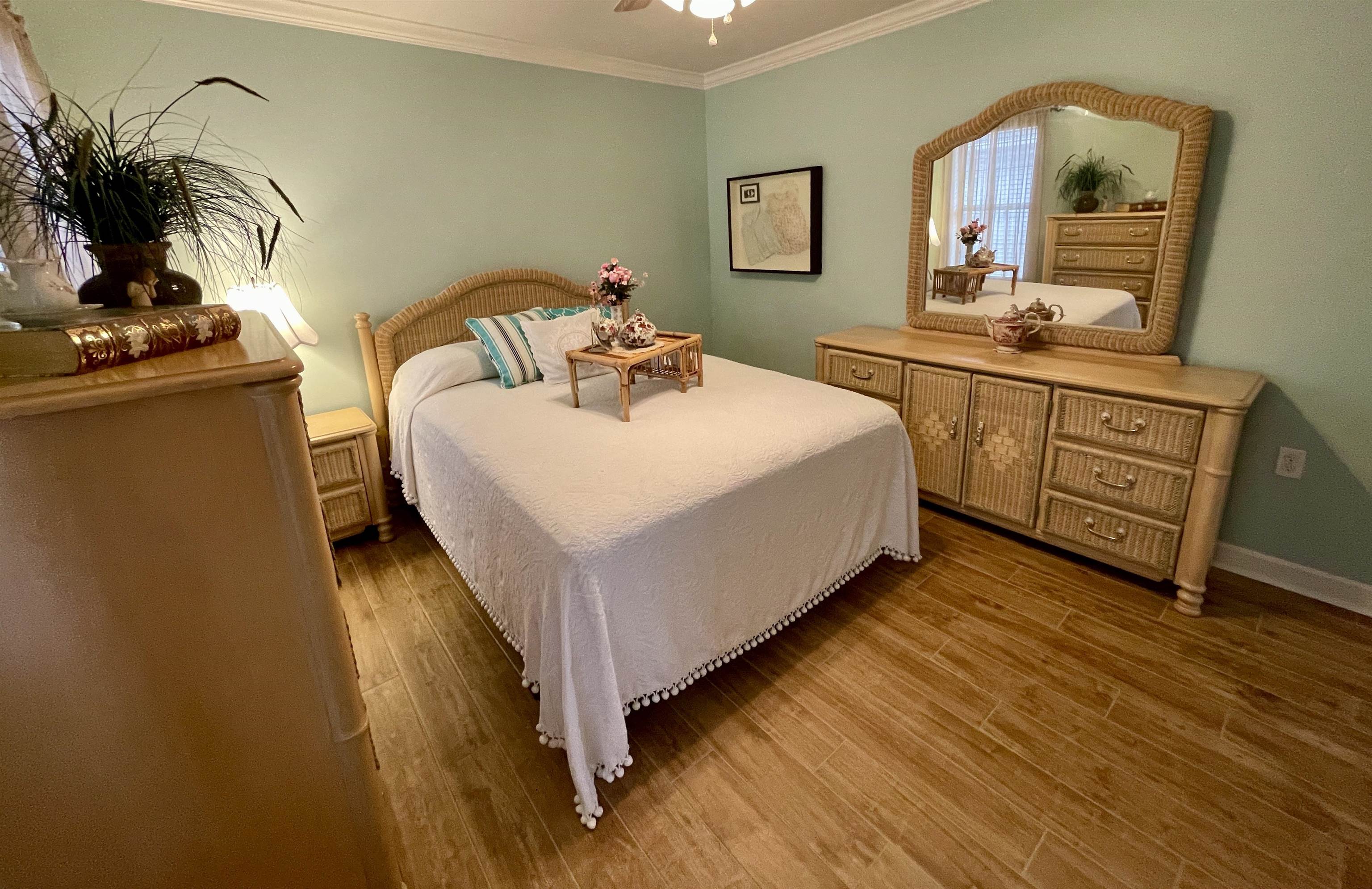 RIVER OAKS - Residential