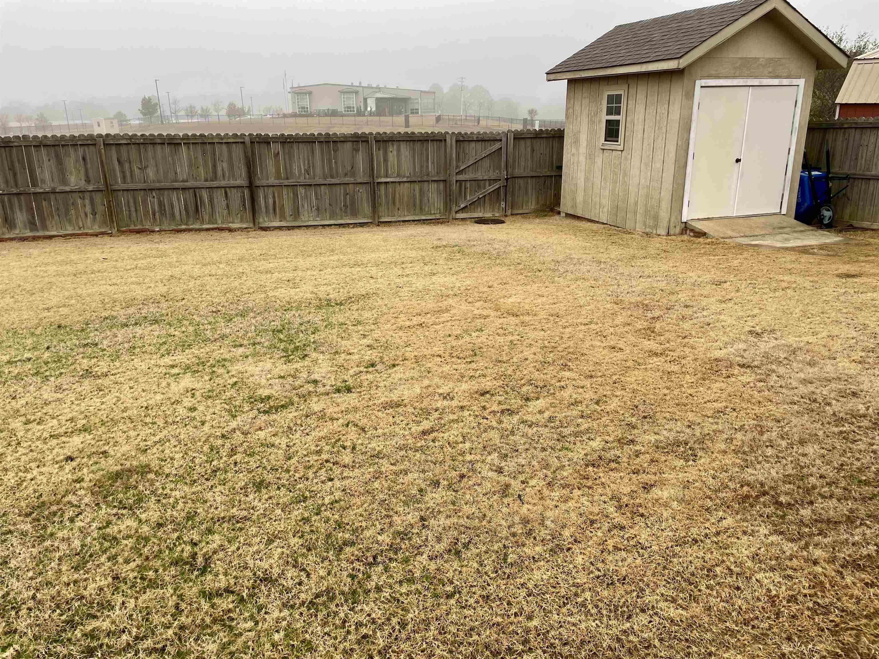 RIVER OAKS - Residential