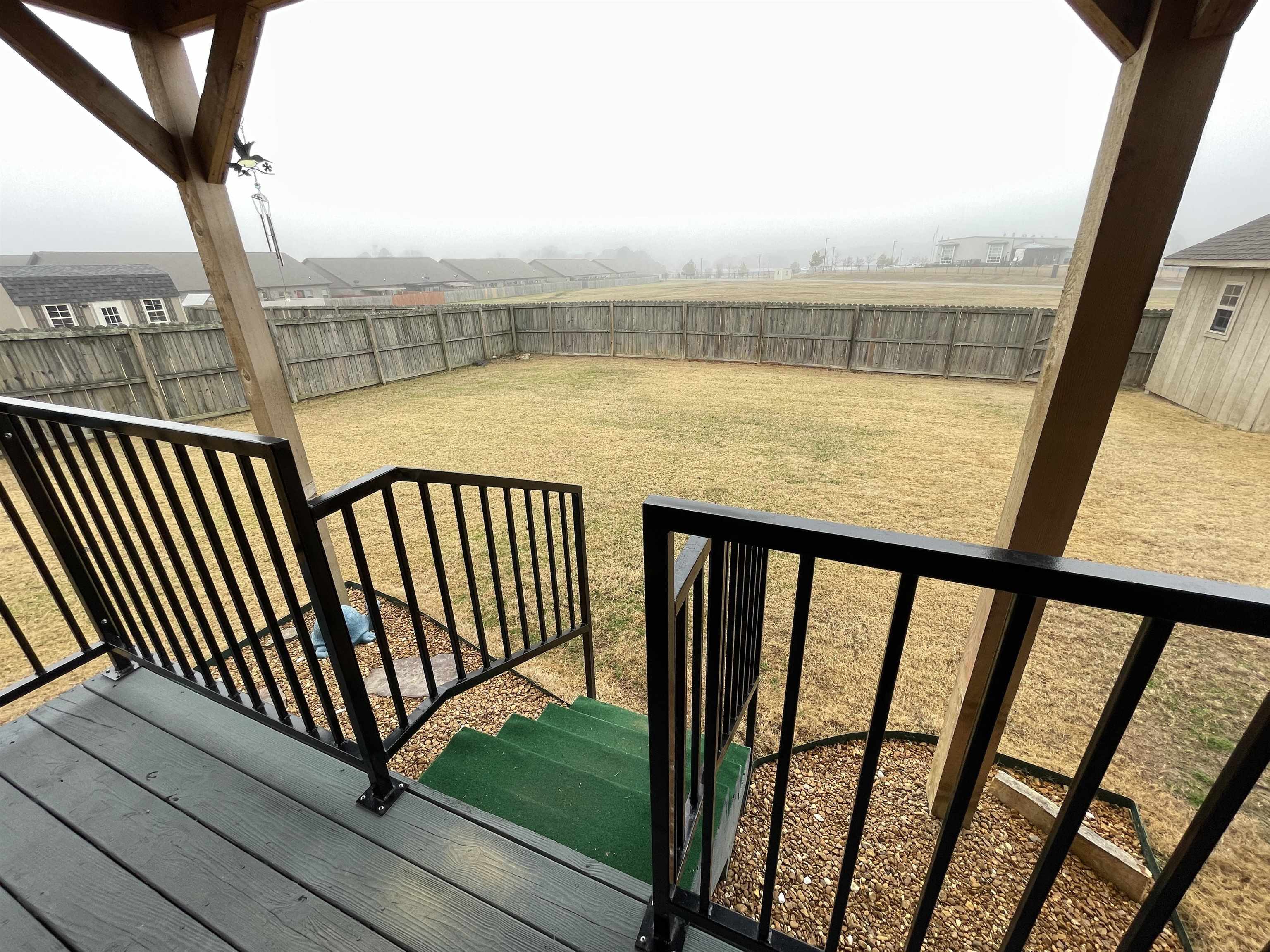 RIVER OAKS - Residential