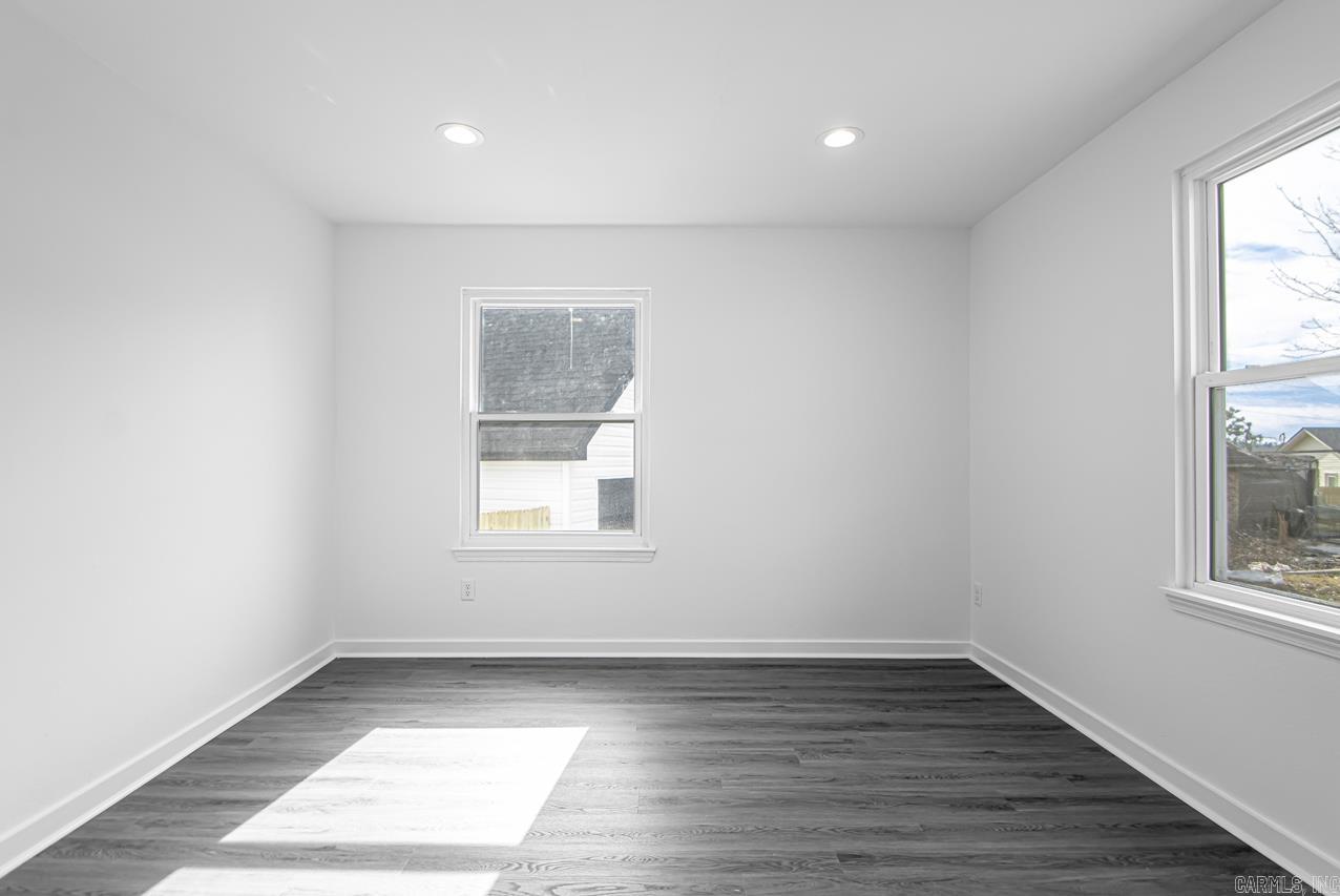 LUDINGTON HGTS - Residential