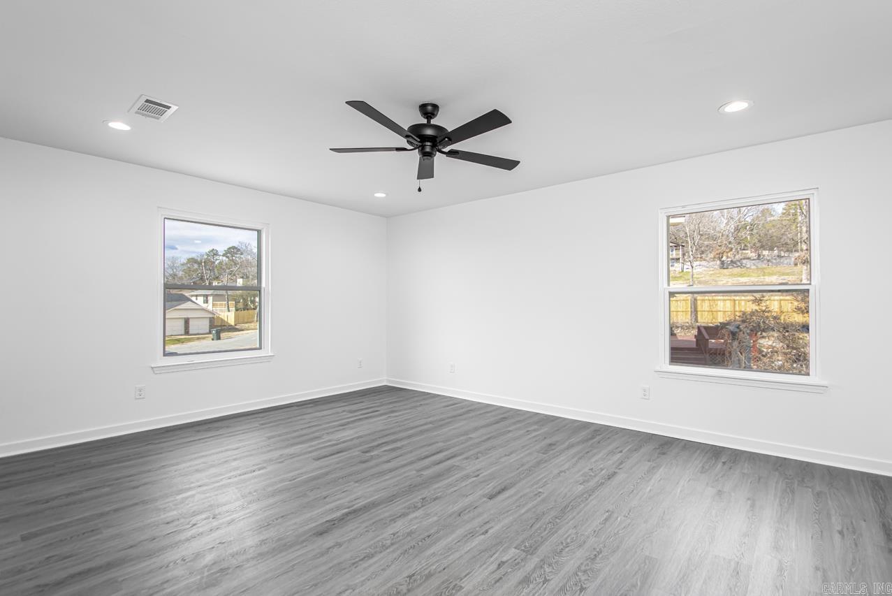 LUDINGTON HGTS - Residential