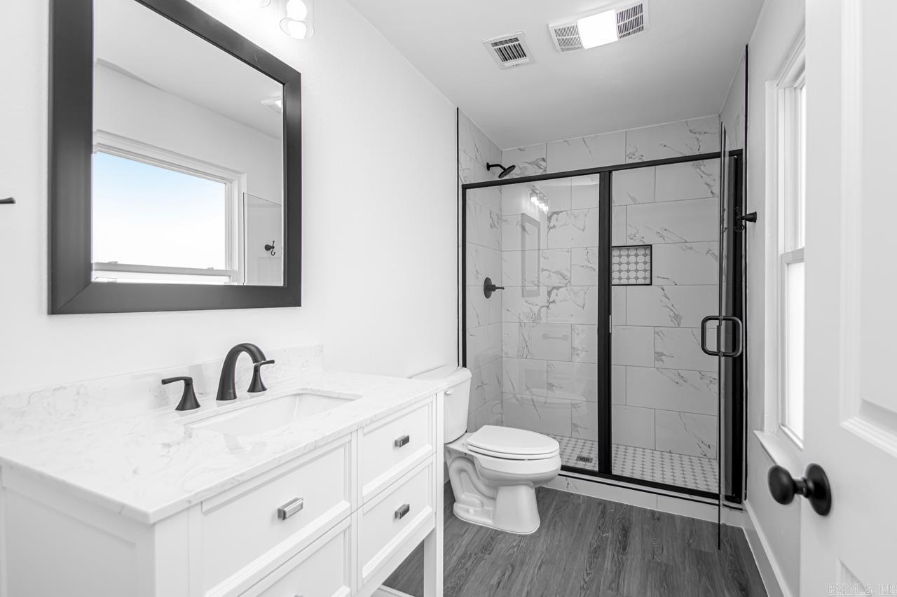 LUDINGTON HGTS - Residential