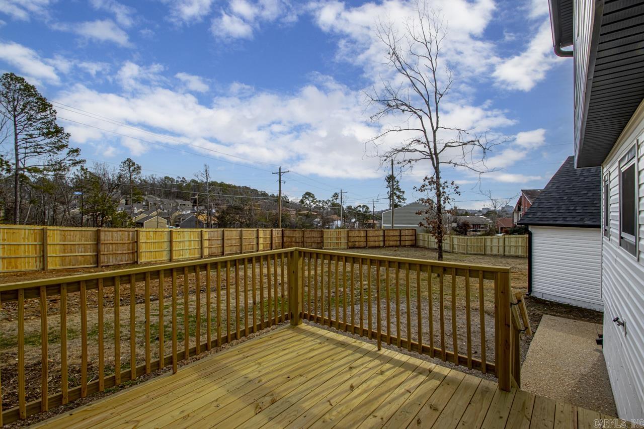 LUDINGTON HGTS - Residential