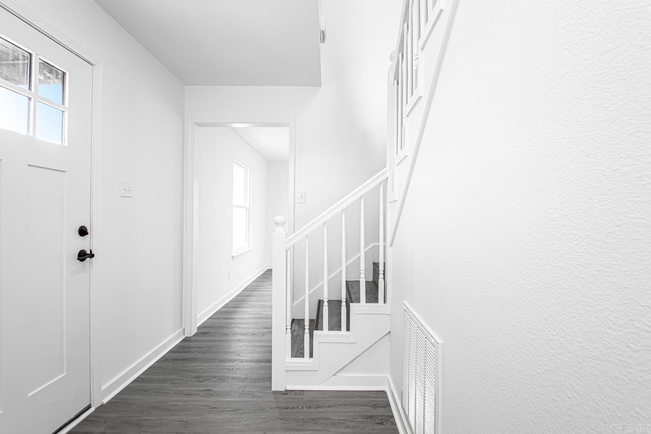 LUDINGTON HGTS - Residential