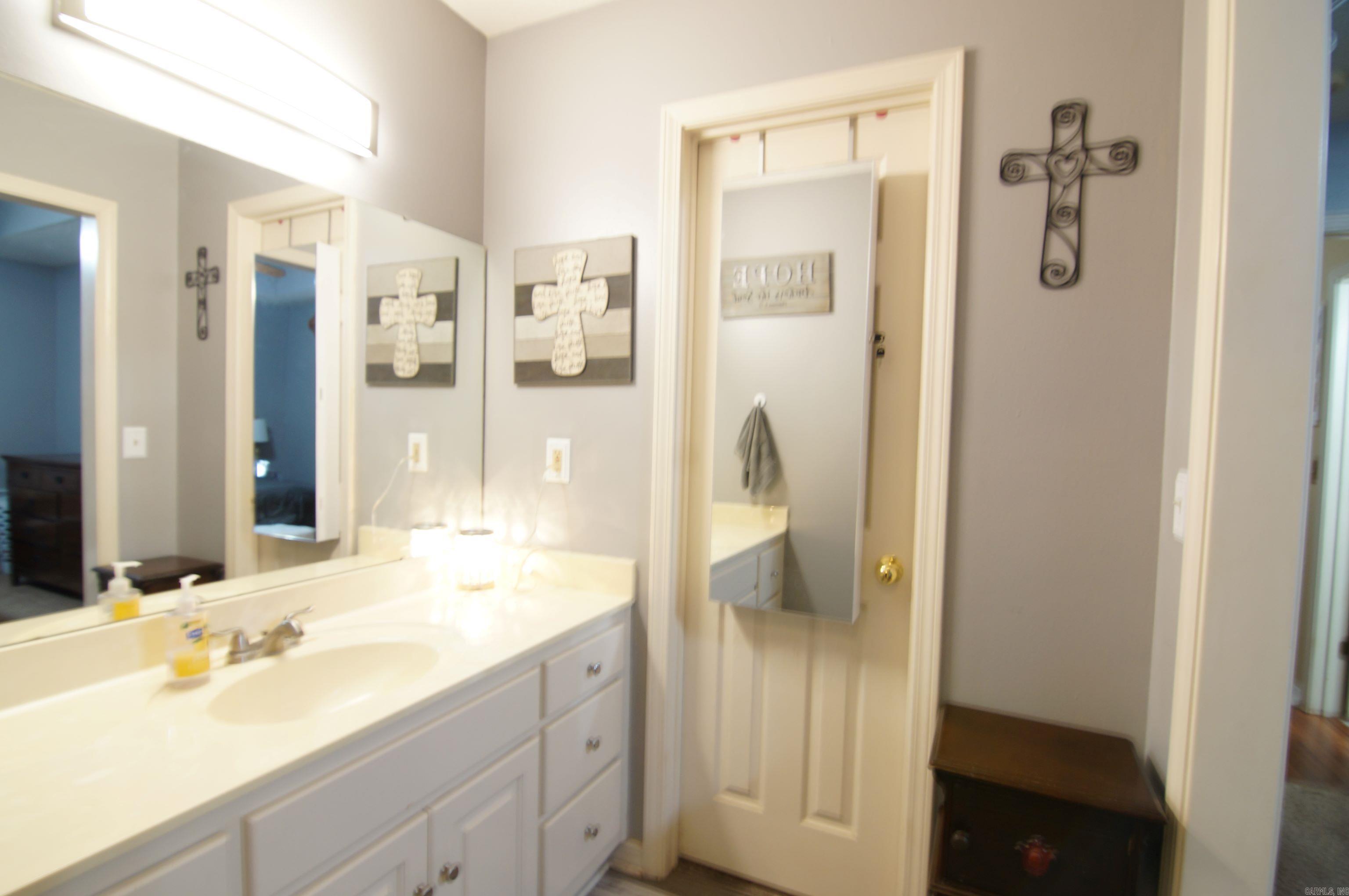 Lone Oak - Residential