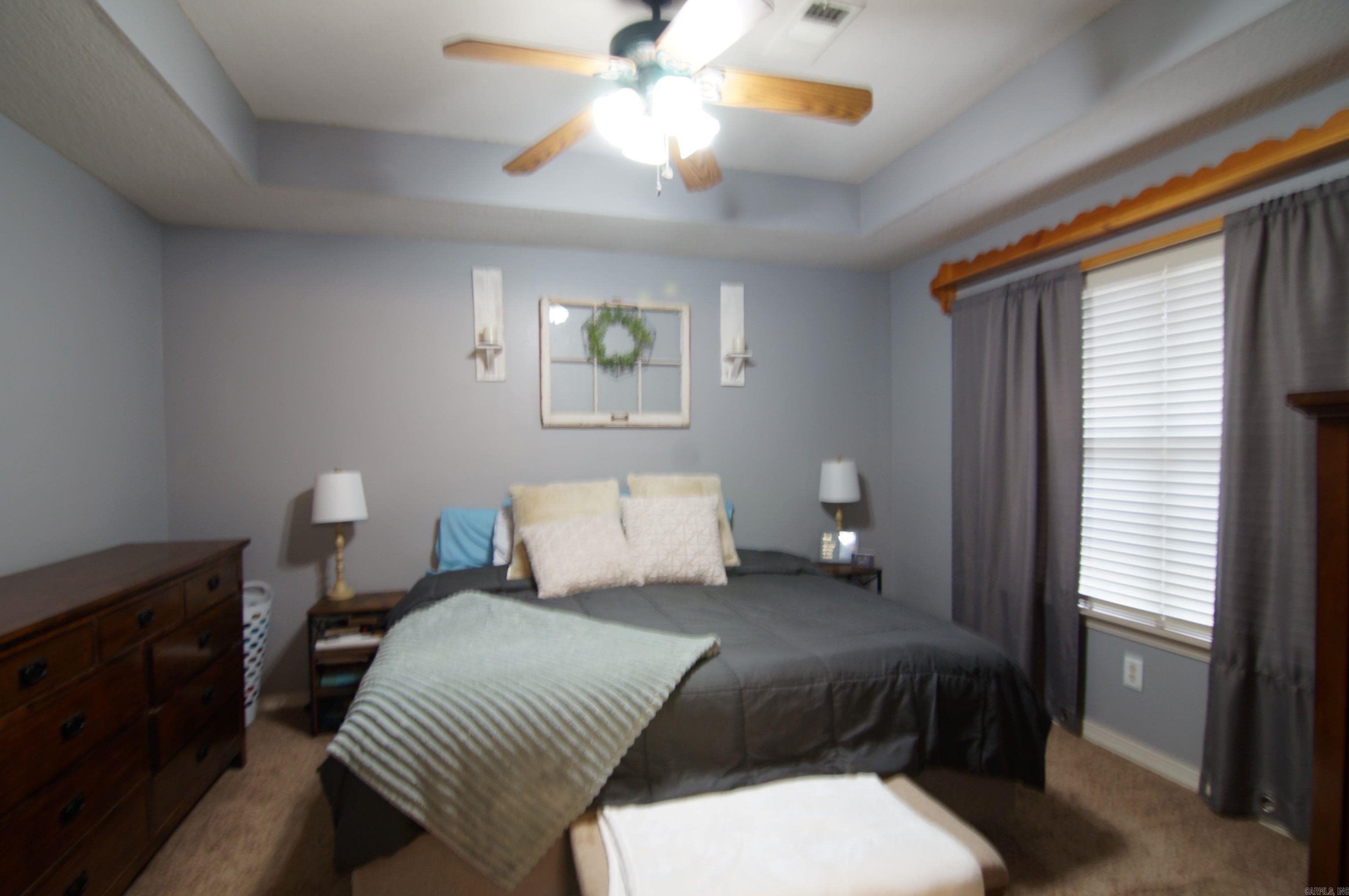 Lone Oak - Residential