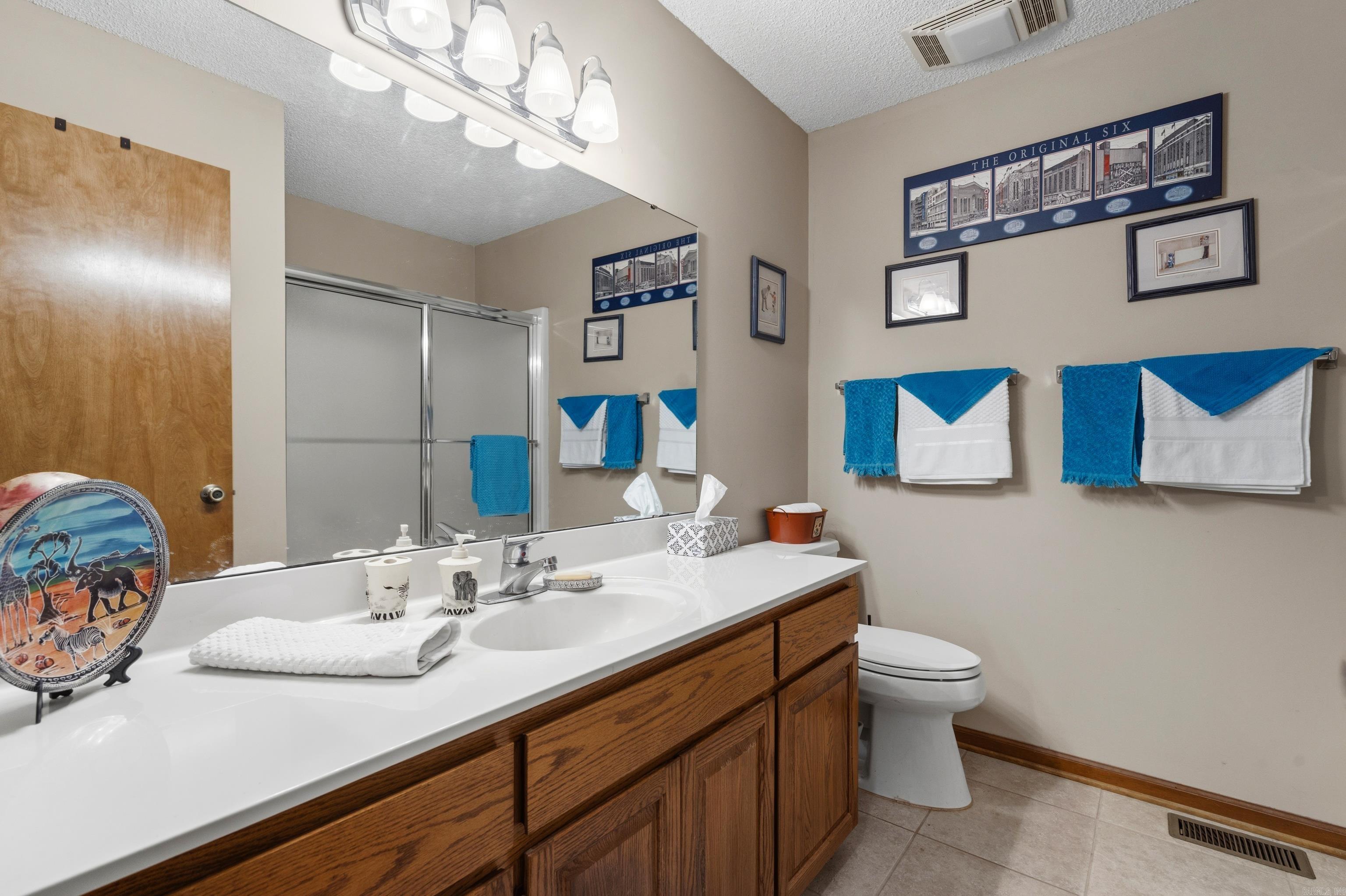 LANZA COURTS - Residential