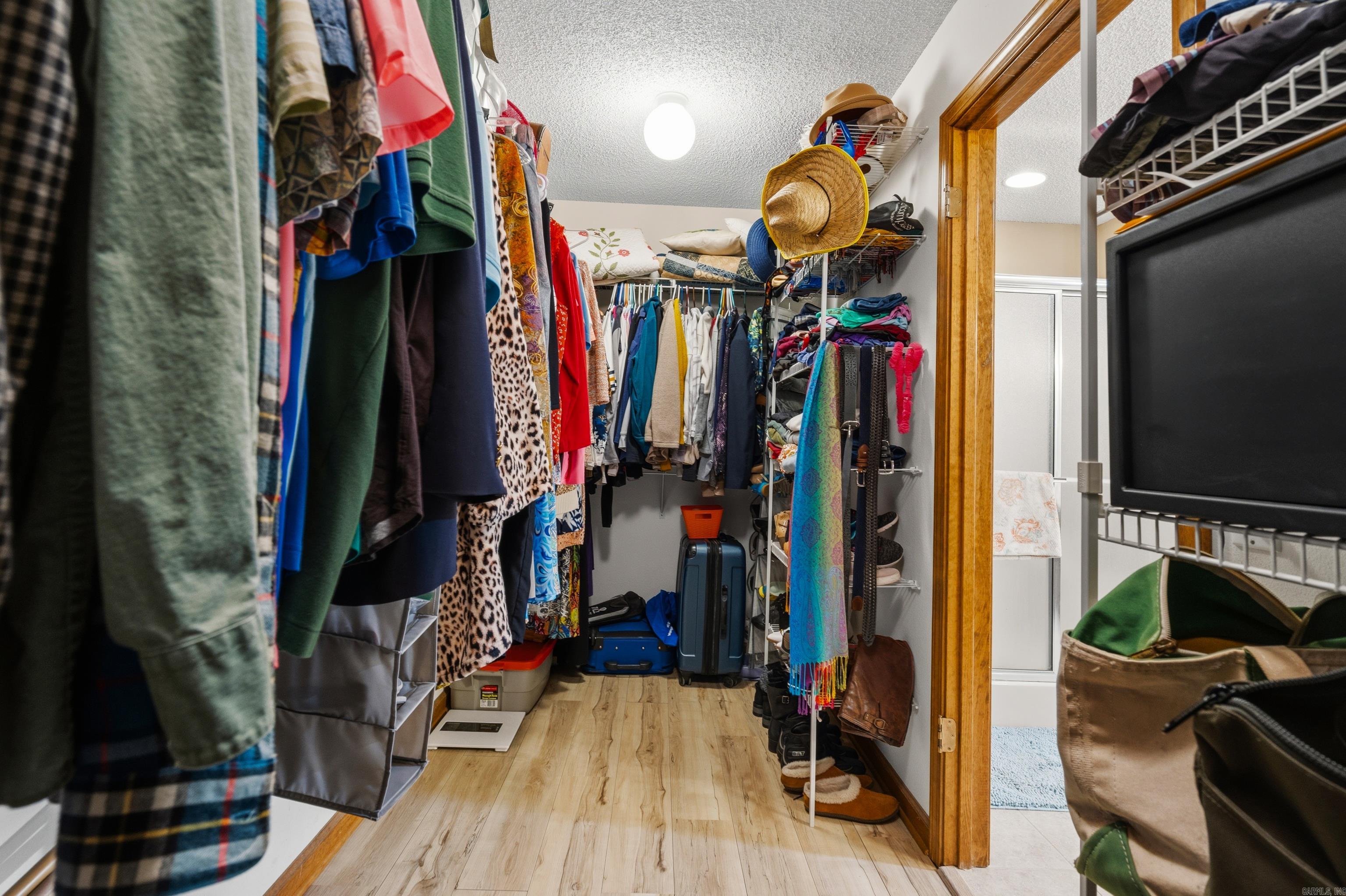 LANZA COURTS - Residential