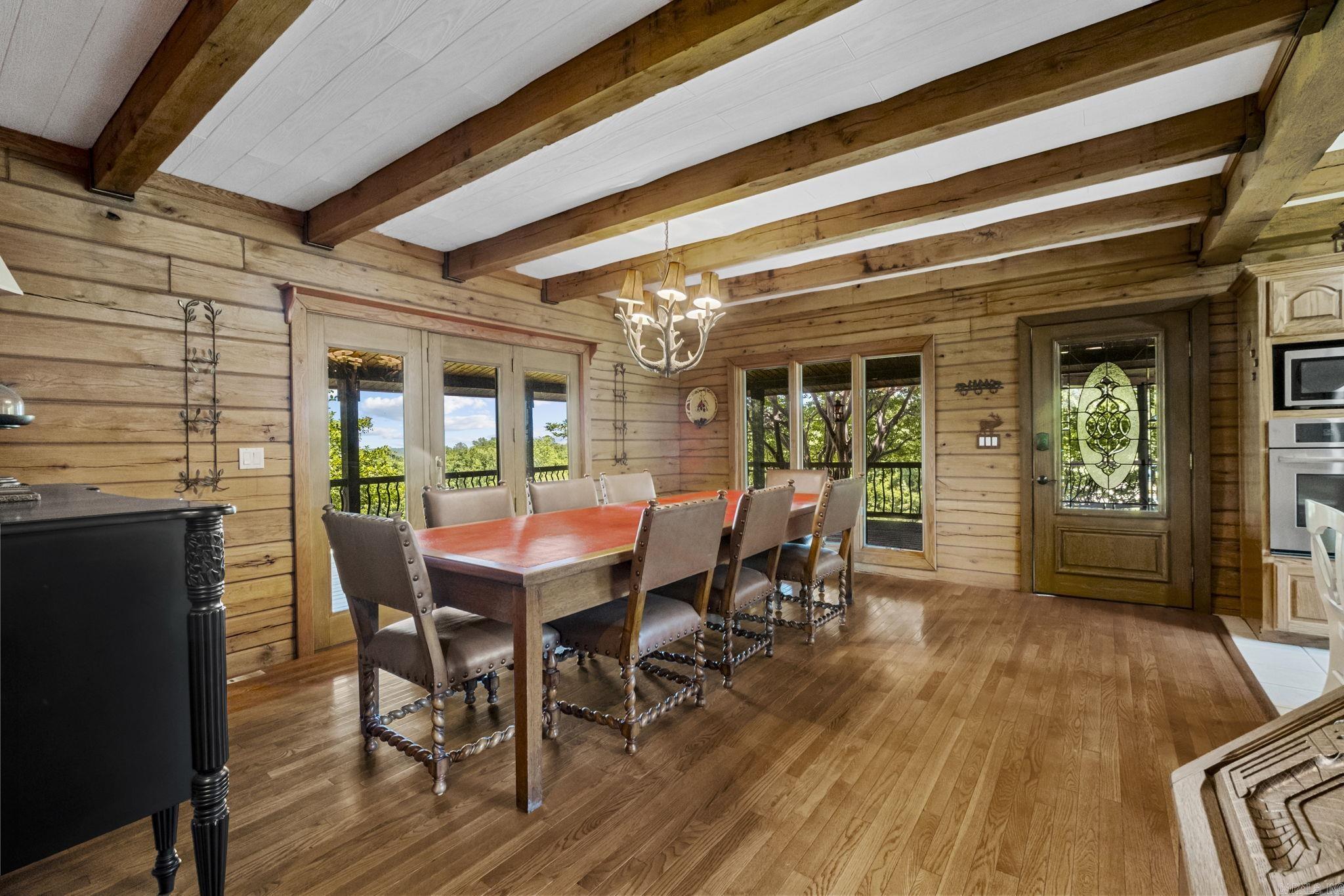 Metes & Bounds - Residential
