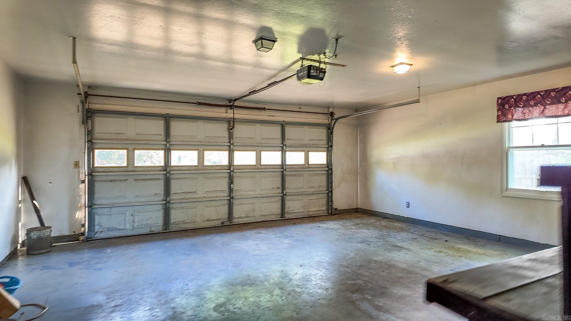 WOLFORD - Residential