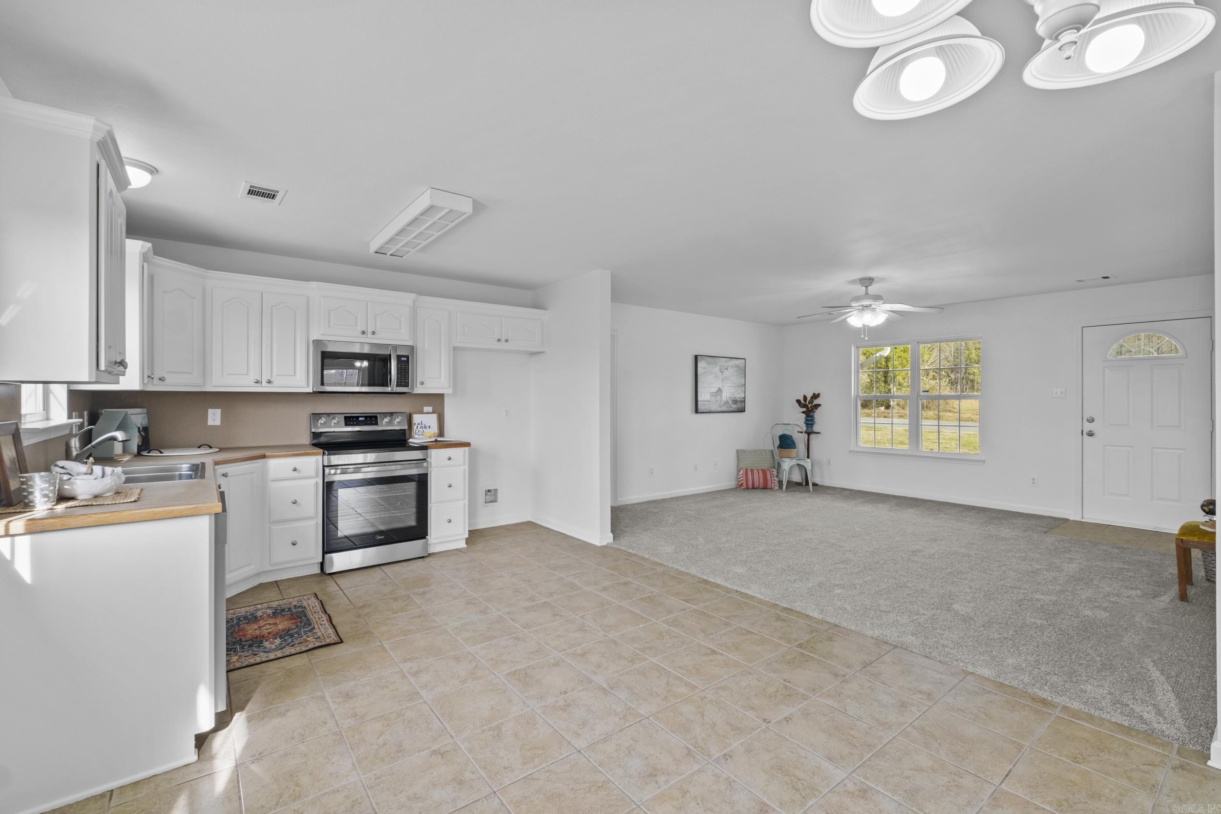 CLOVER RIDGE - Residential