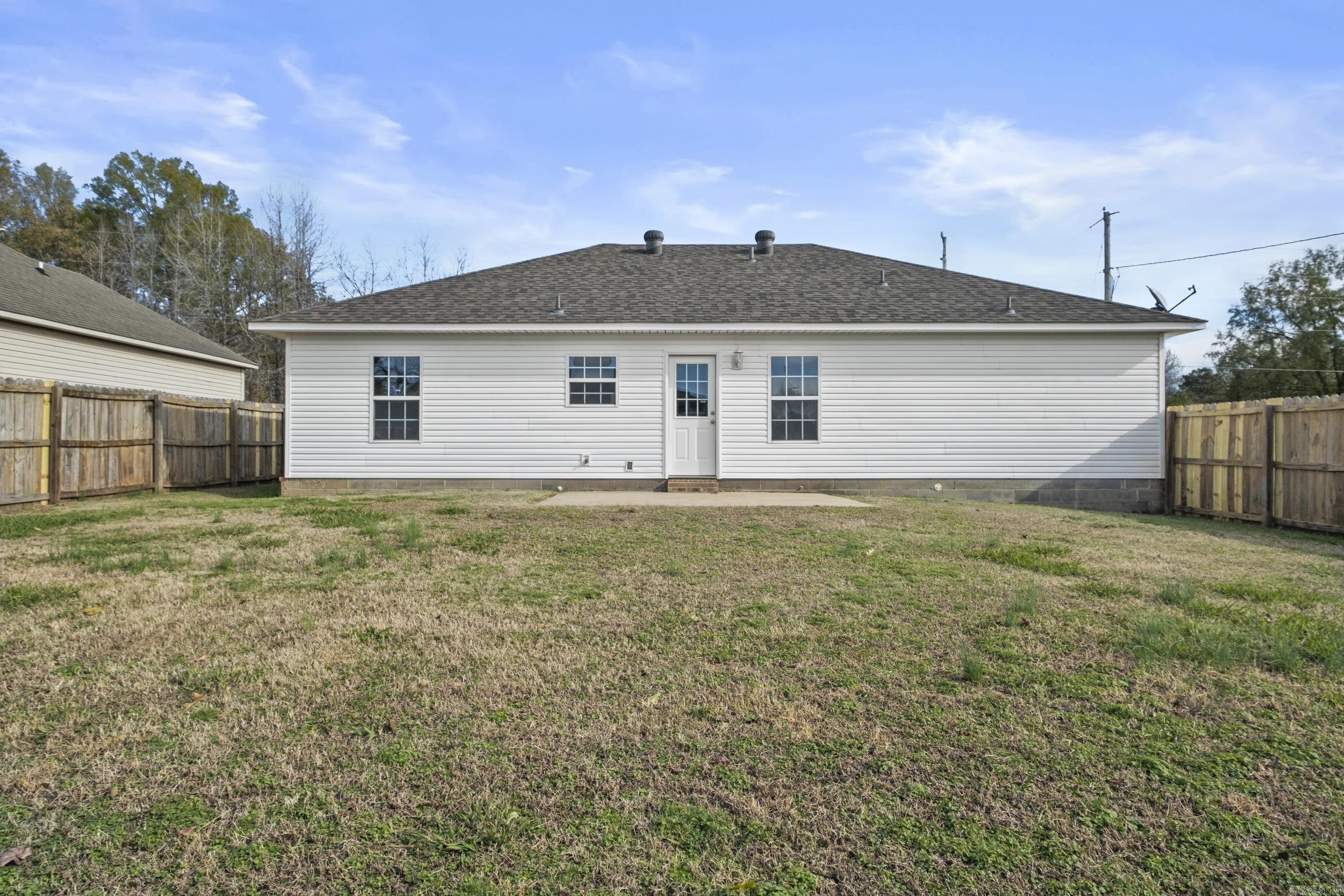 CLOVER RIDGE - Residential