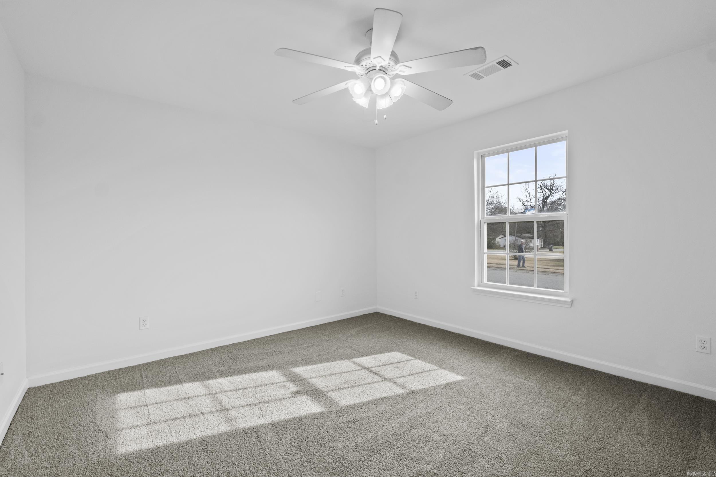 CLOVER RIDGE - Residential