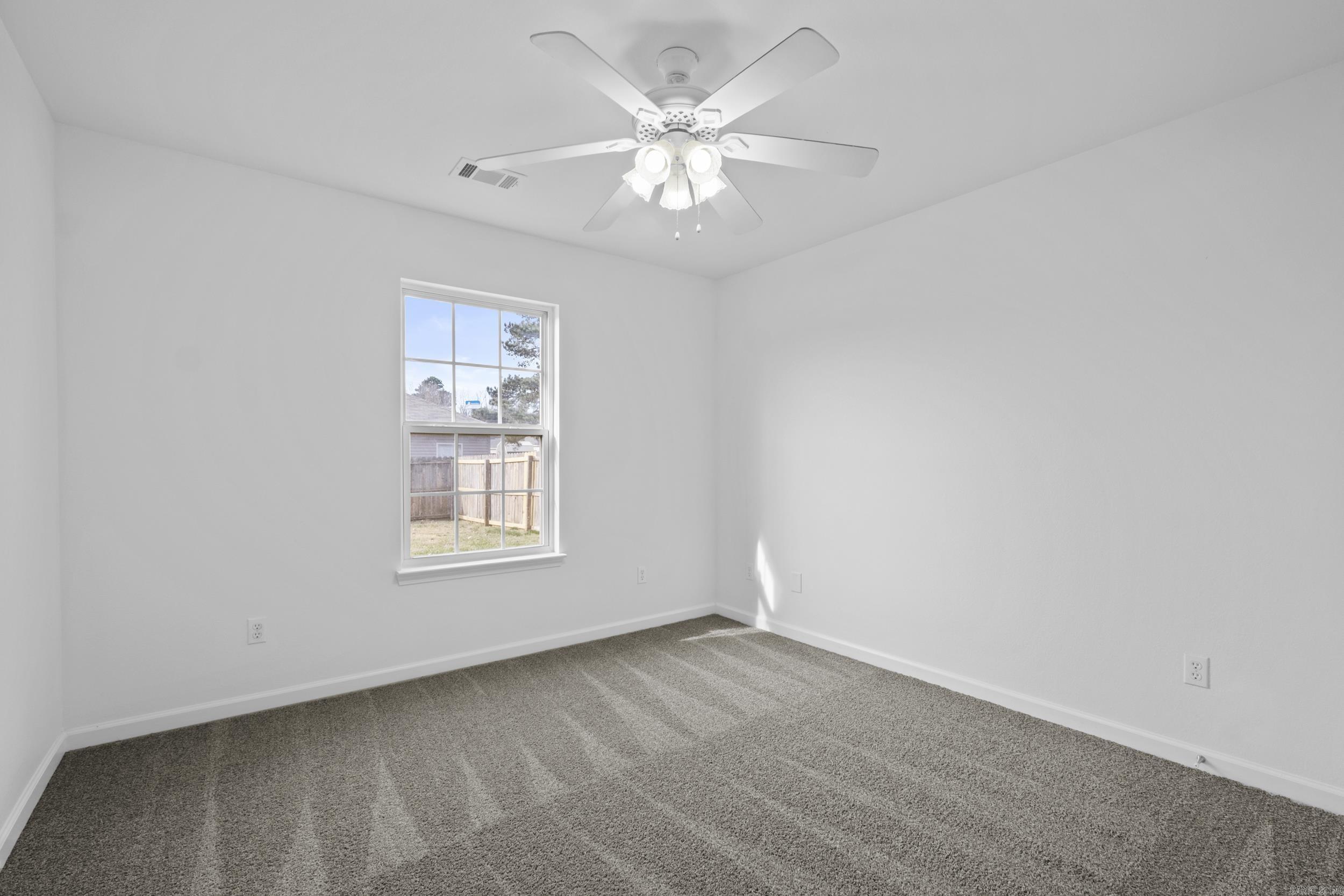 CLOVER RIDGE - Residential