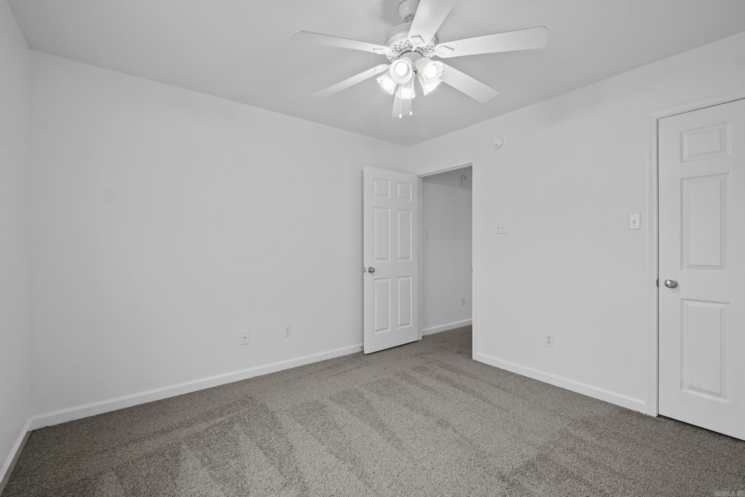 CLOVER RIDGE - Residential