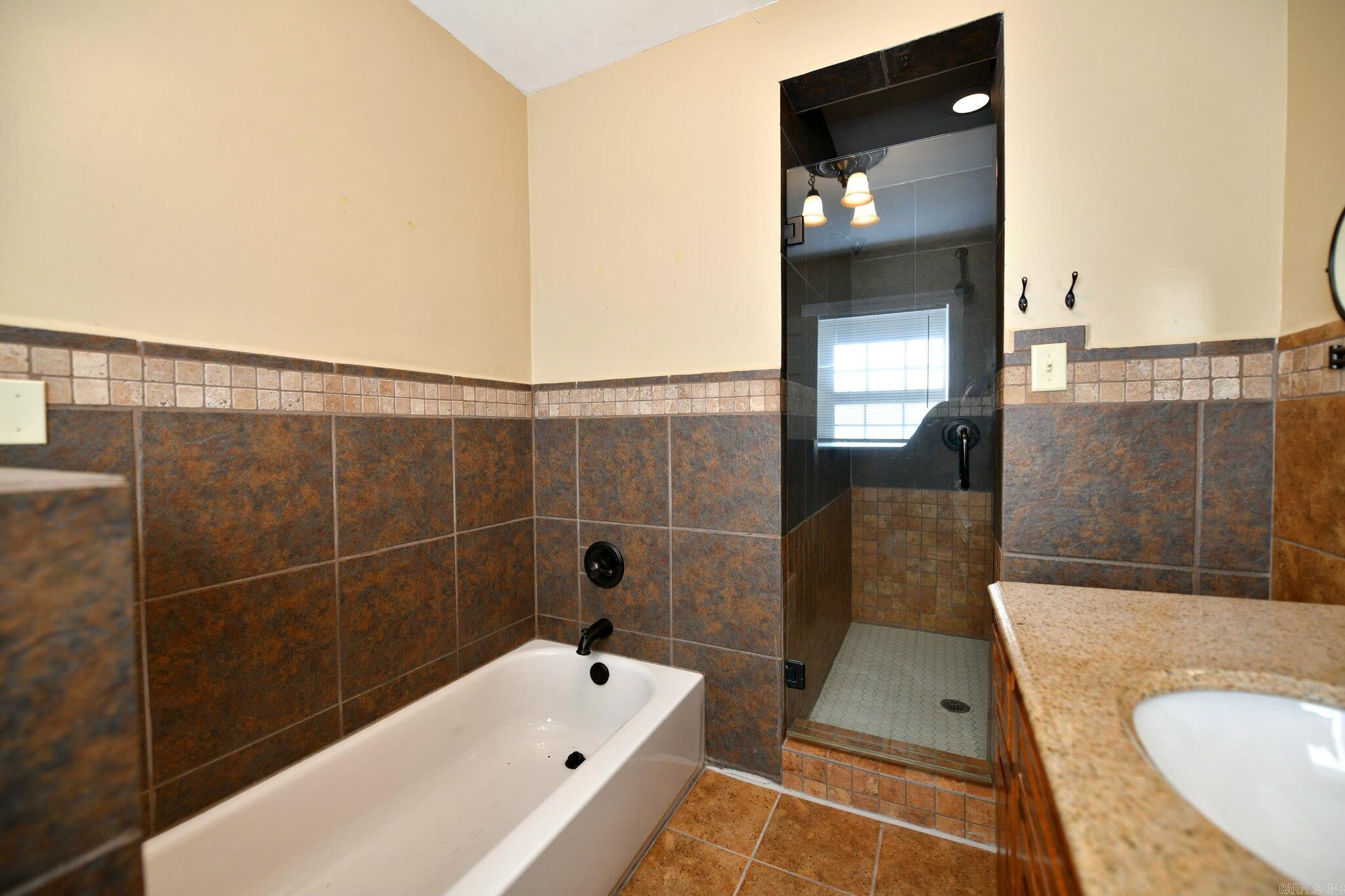 Halls Second - Residential