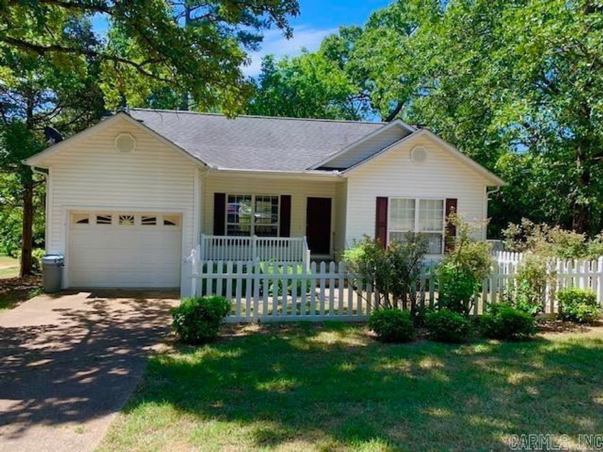 This charming 2 bed room 1 and a 1/2 bath house is only a couple of minutes to the Court Square in Mountain View as well as being close to The Ozark Folk Center State Park,the famous White River and Sylamore Creek. This would be great for a first time home or even a getaway vacation home. You could even use it for a short term rental. Home features a garage and a large open living and dining space.This house has just recently had all new flooring done as well as a new roof and heat and air unit recently.  Don't miss out! Call today to see it for yourself.