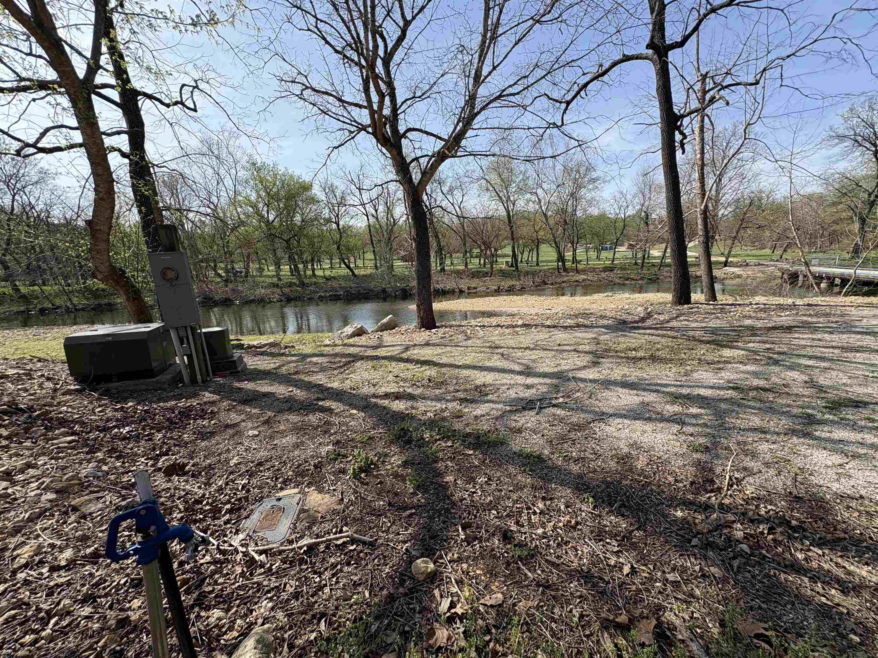 Metes & Bounds - Land