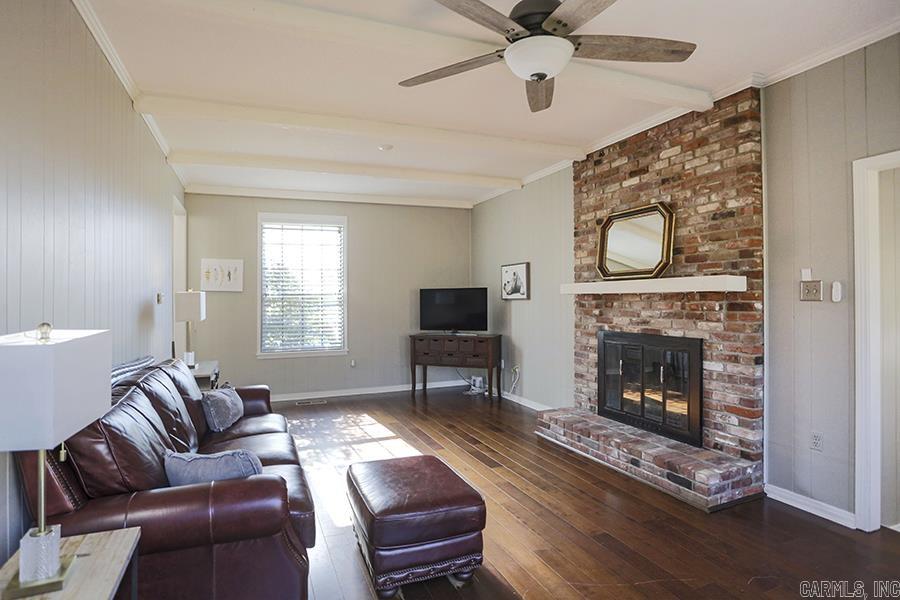 STURBRIDGE - Residential