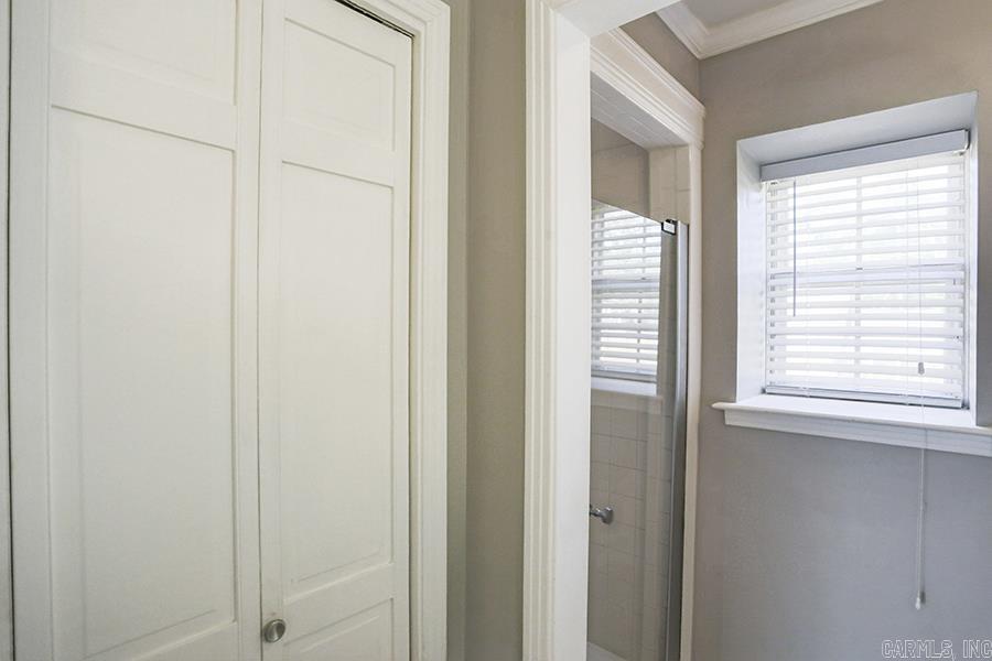 STURBRIDGE - Residential