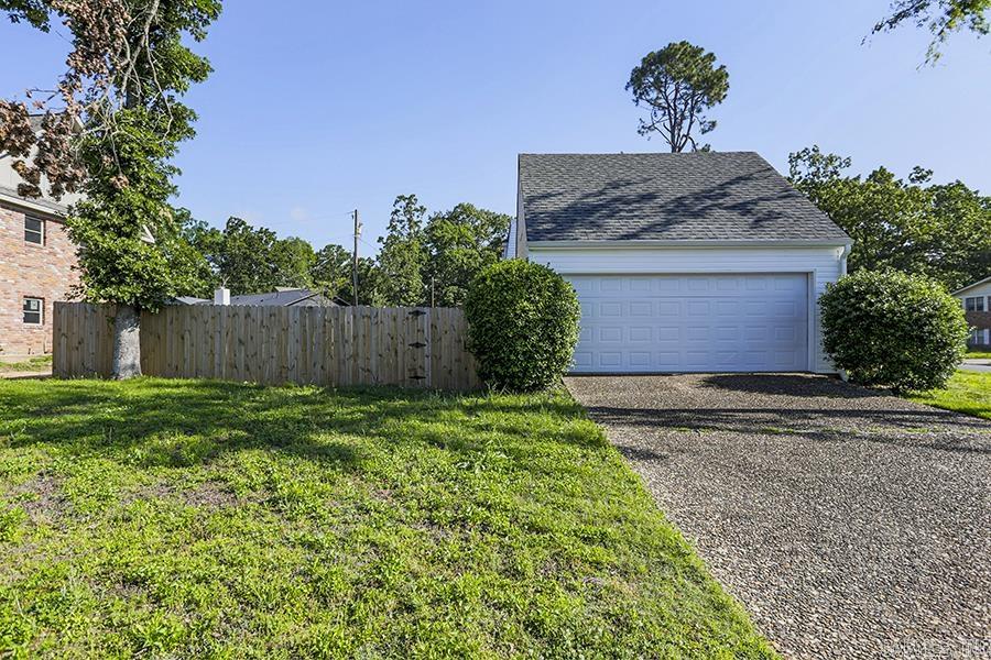 STURBRIDGE - Residential