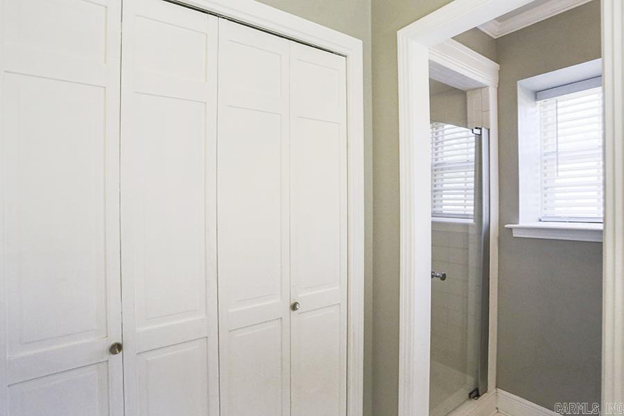 STURBRIDGE - Residential